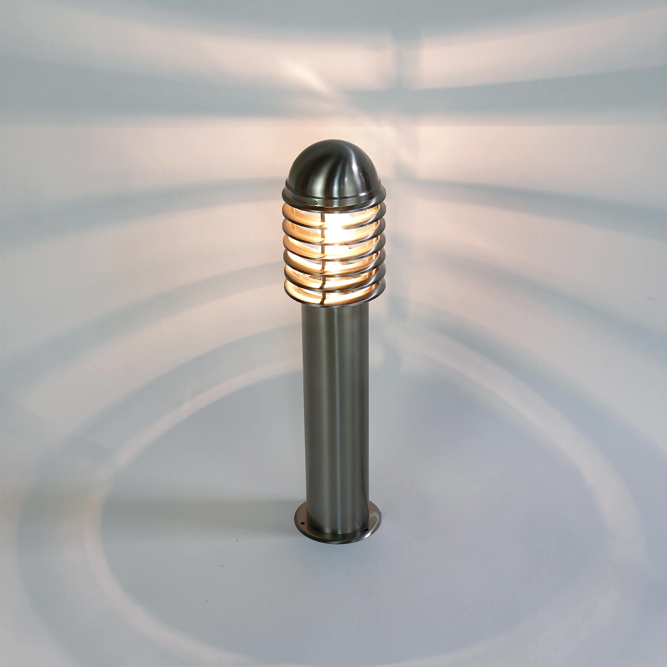 Munition, Waffe, Elektrisches Gerät, Mikrophon, Schraube