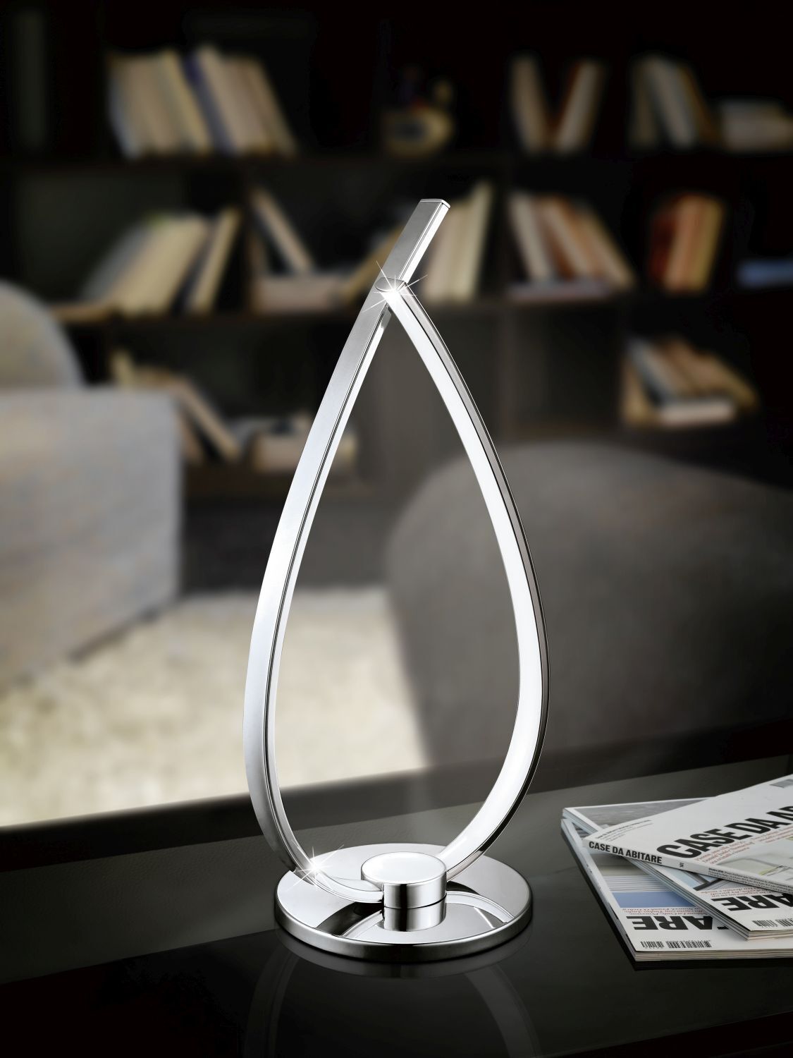 Extraordinaire lampe de table LED Roncade blanche