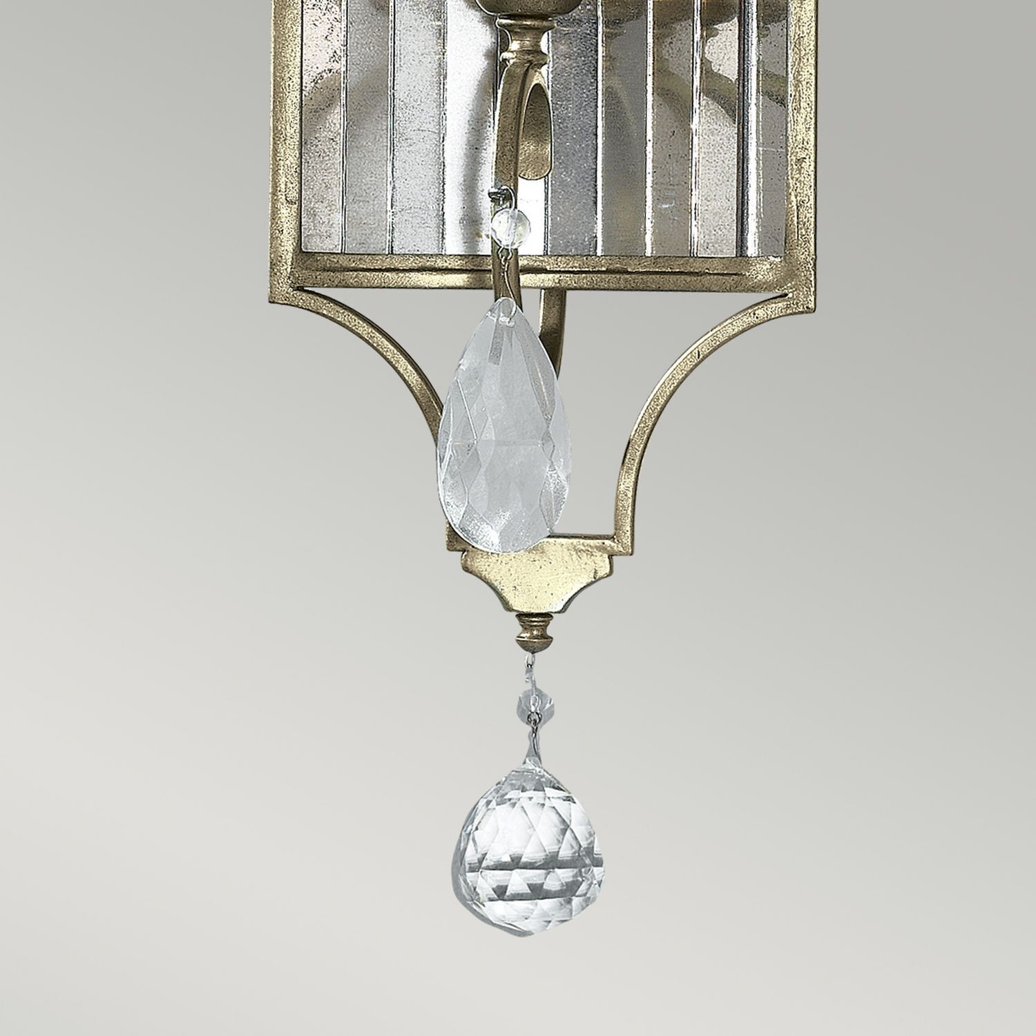 wandlampe-wandleuchte-glas-verspiegelt-dekorativ-beleuchtung-3 Kronleuchter, Kristall, Hängedekoration, Metallstruktur, Kettenanhänger