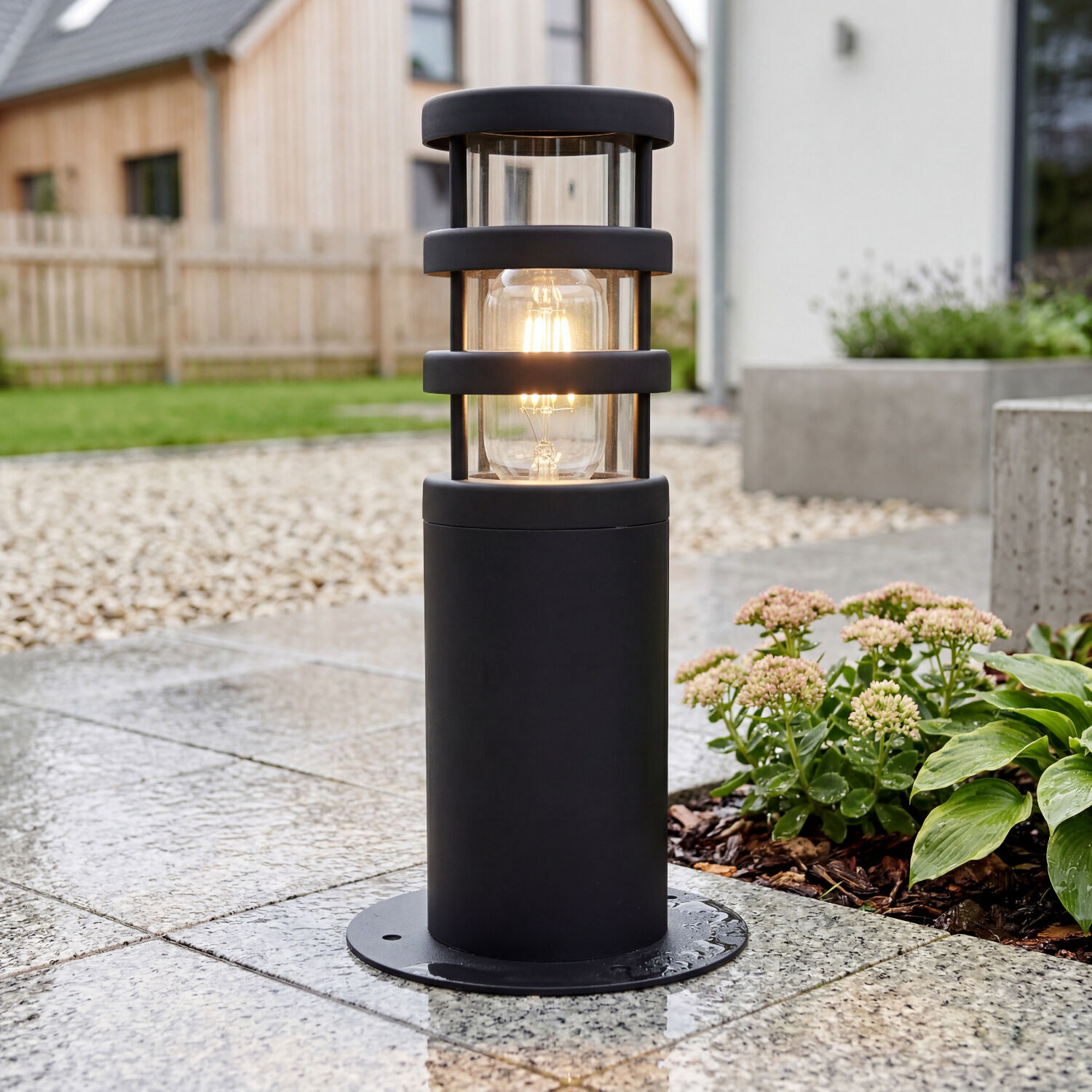 aussen-stehleuchte-wegeleuchte-alysone-1-flammig-edelstahl-schwarz-skandinavisch-91-1 Außenlampe, Gartenleuchte, Standleuchte, Metall, Glühlampe