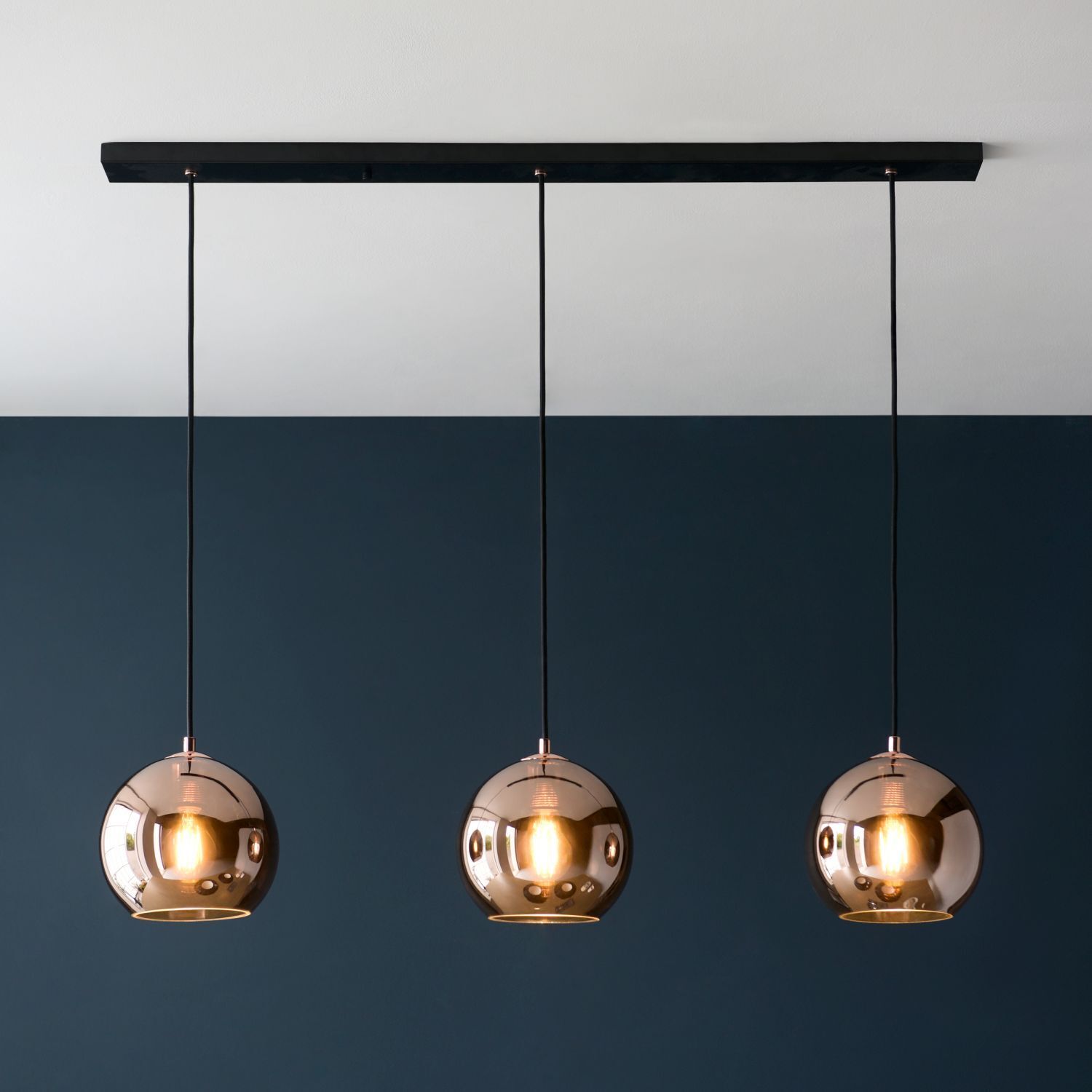Lampe à suspendre 3 flammes E27 métal verre en noir cuivre