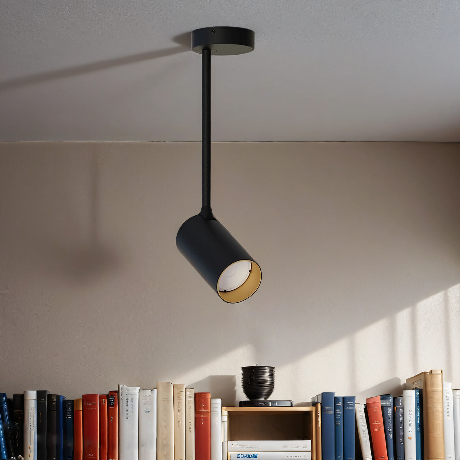 Petite lampe de plafond en noir doré réglable H:31cm