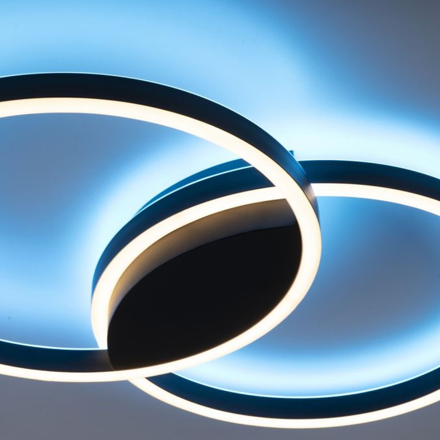 Lampe de plafonnier LED noir anneaux L:74 cm 4900 lm dimmable