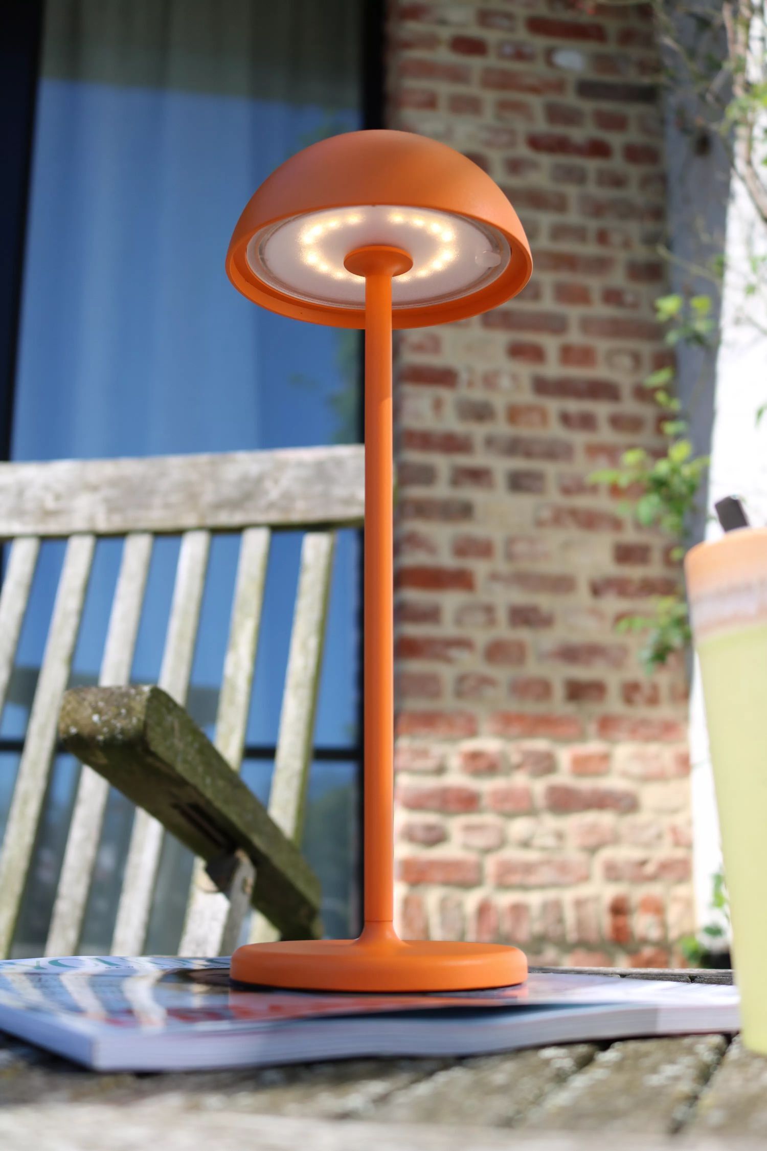Lampe, Mobiliar