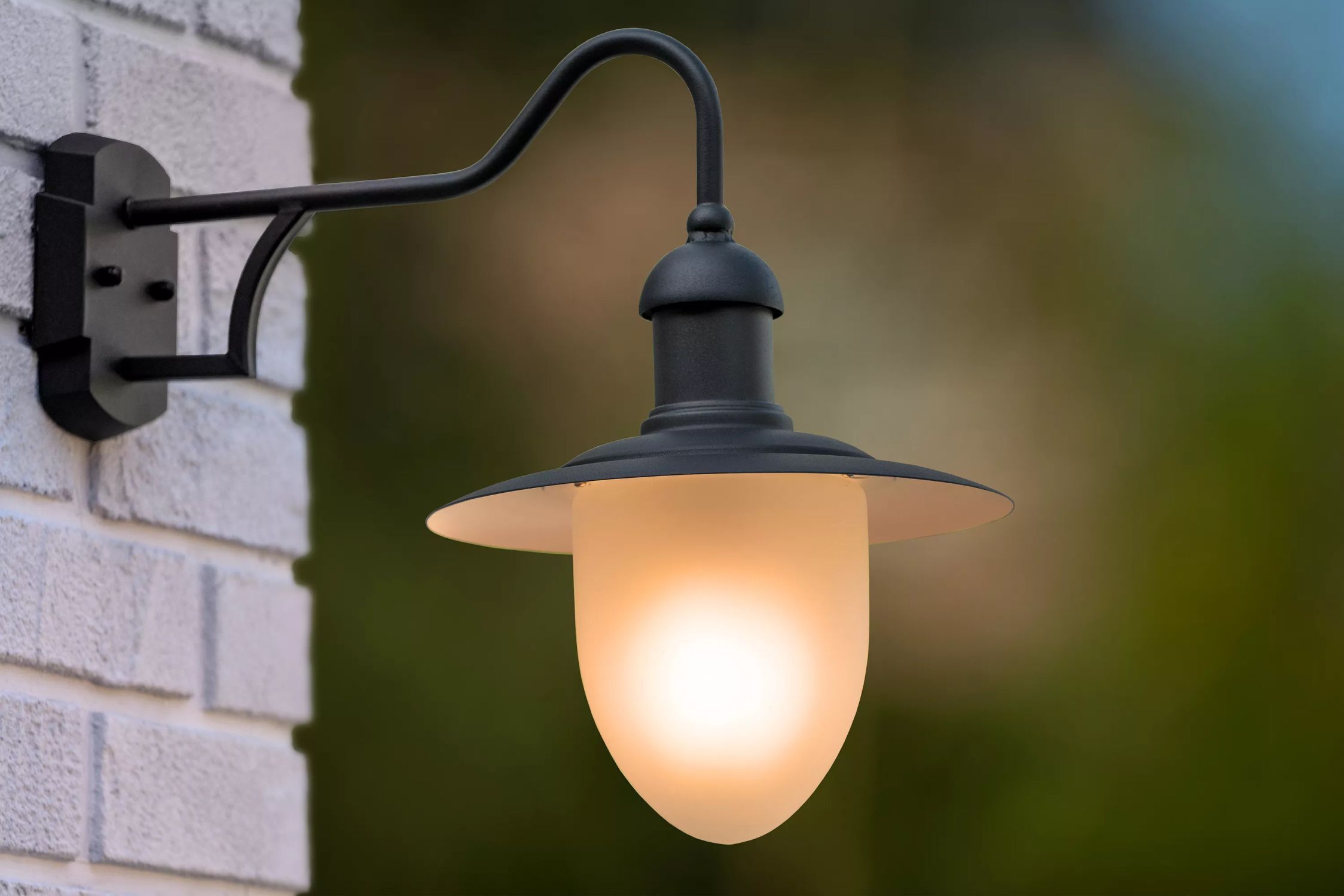 Lampe murale métal verre noir P:44 cm IP44 jardin cour
