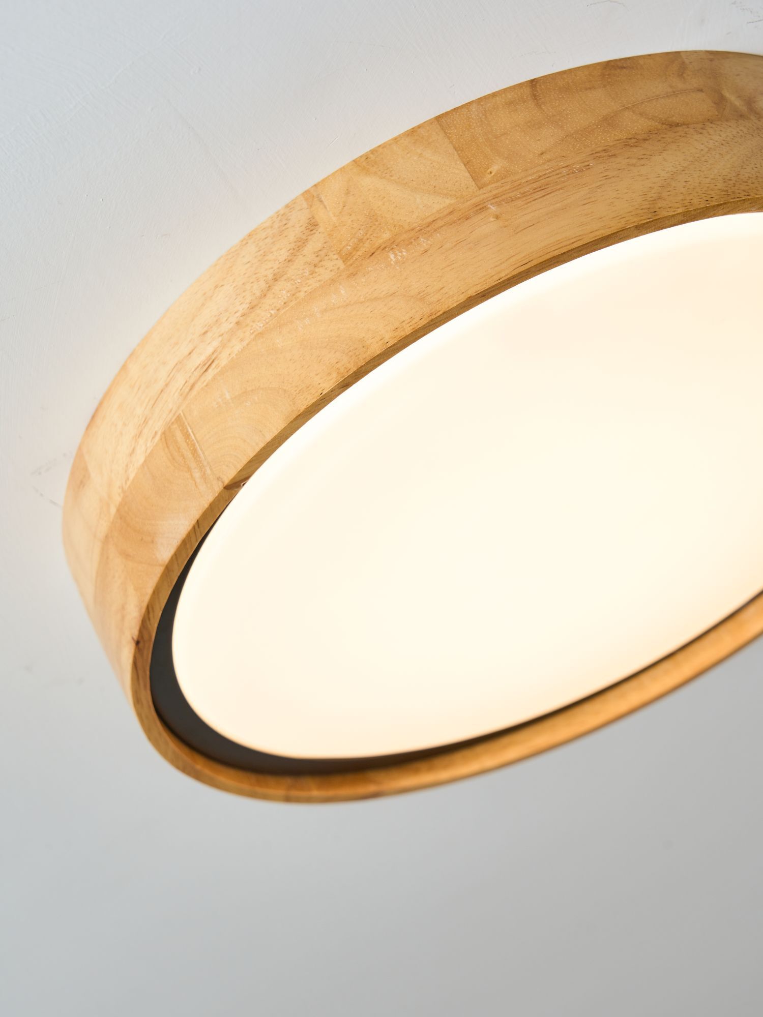 Plafonnier LED rond en bois Ø31 cm 12 W 3000 K faible éblouissement