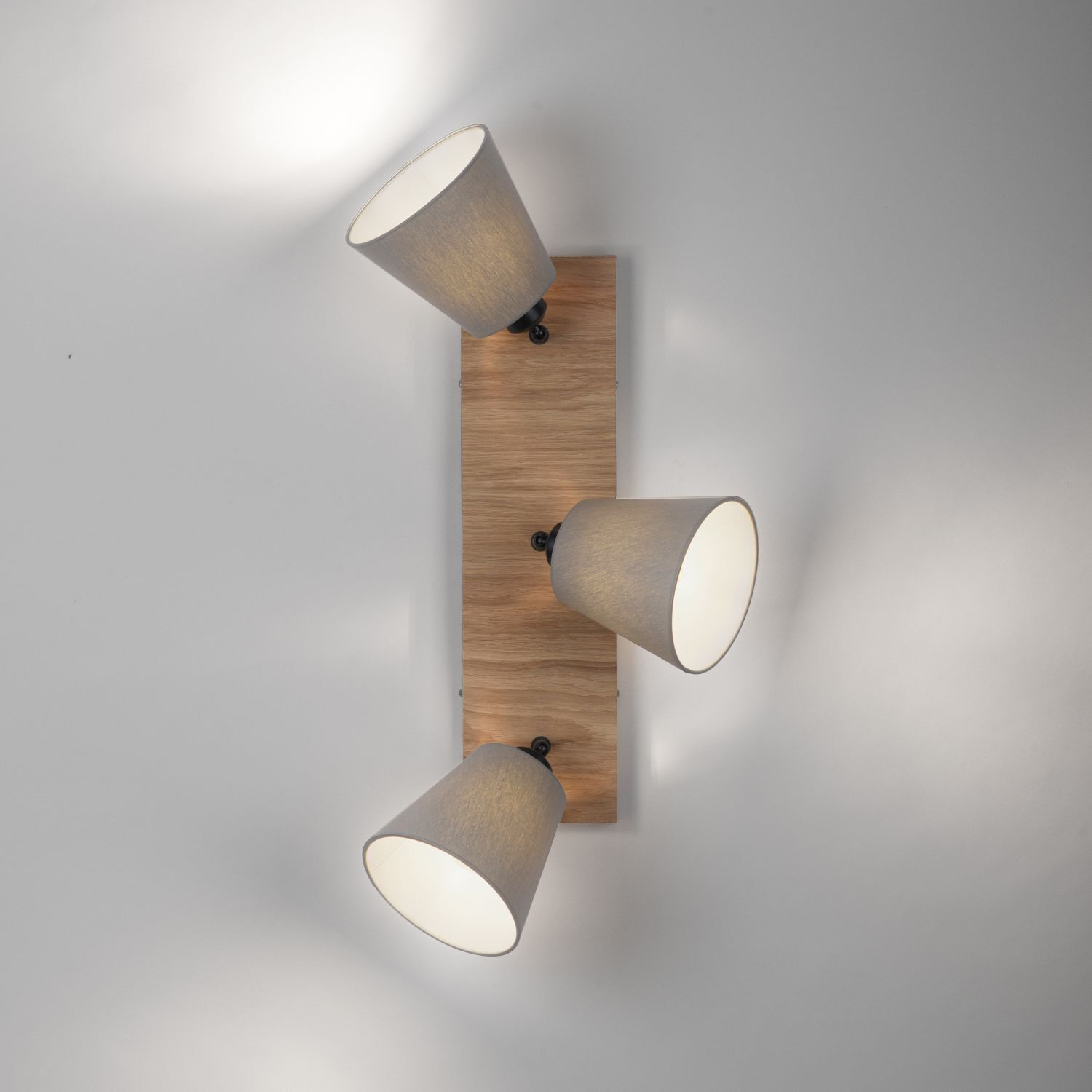 Deckenspot Stoff Holz E27 3-flmg beweglich Taupe Natur Lampe, Klebeband