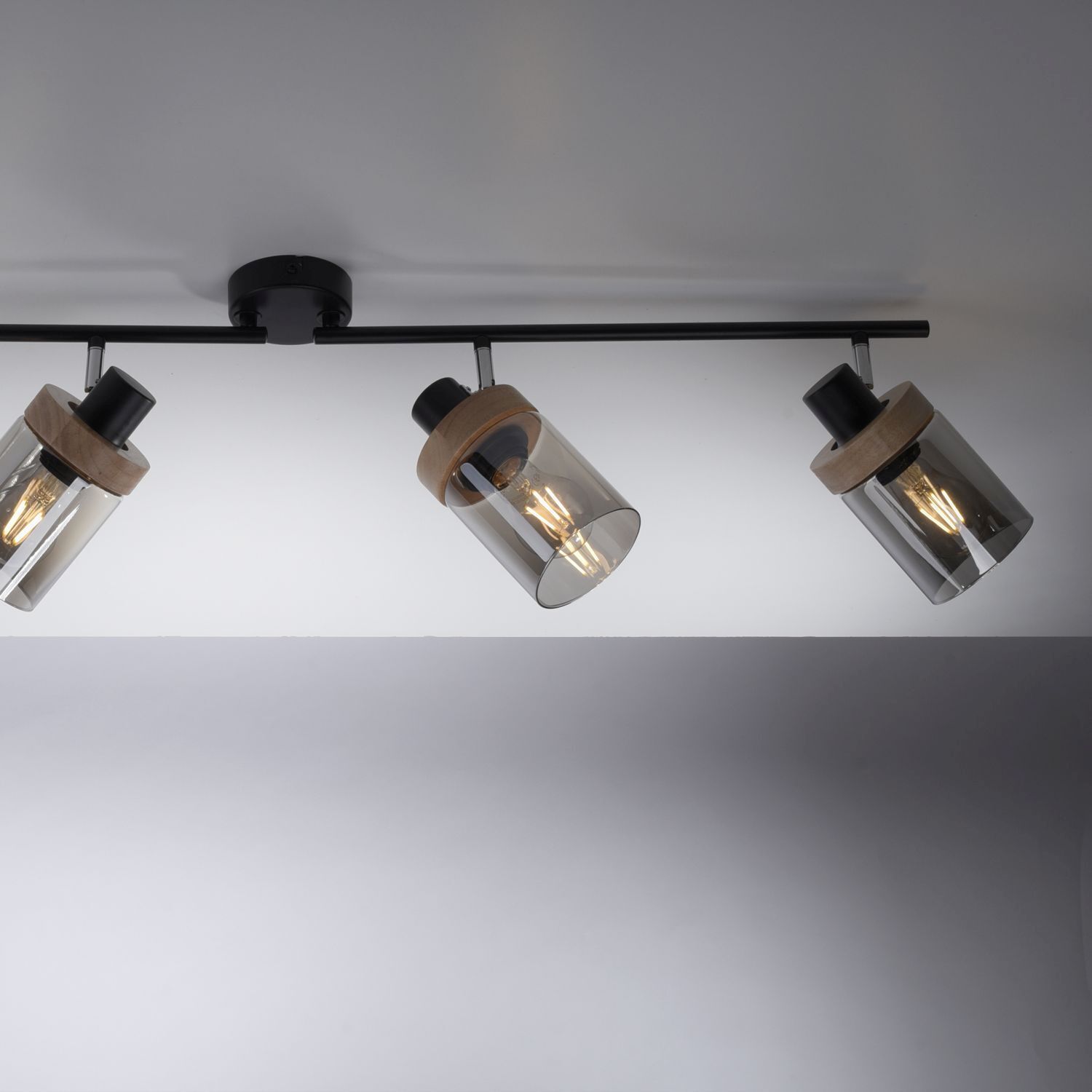 Projecteur mobile de plafond verre fumé bois E27 4-flamme