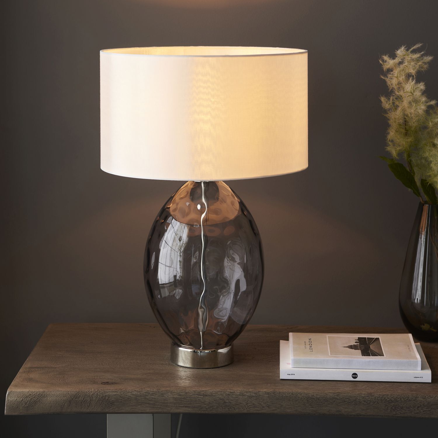 Lampe de table Touch Dimmer hauteur 53,5 cm verre fumé métal tissu