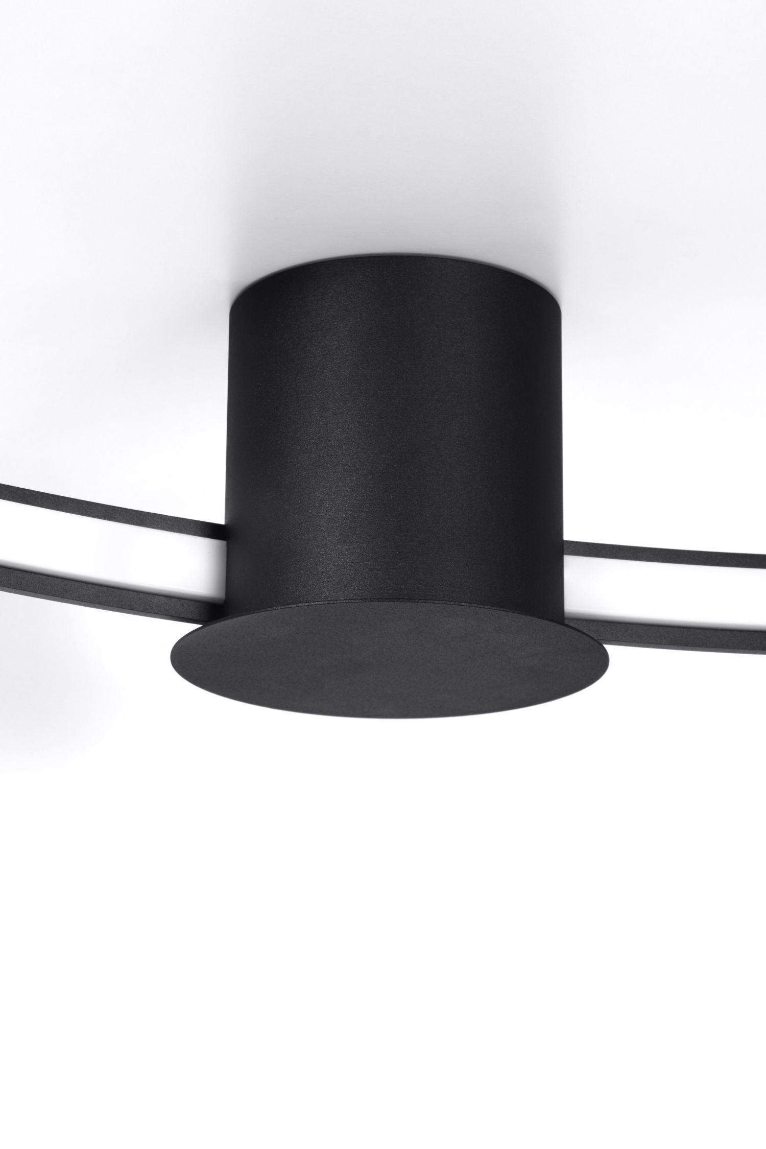 Plafonnier noir LED Ø 78 cm anneau 3000 K métal