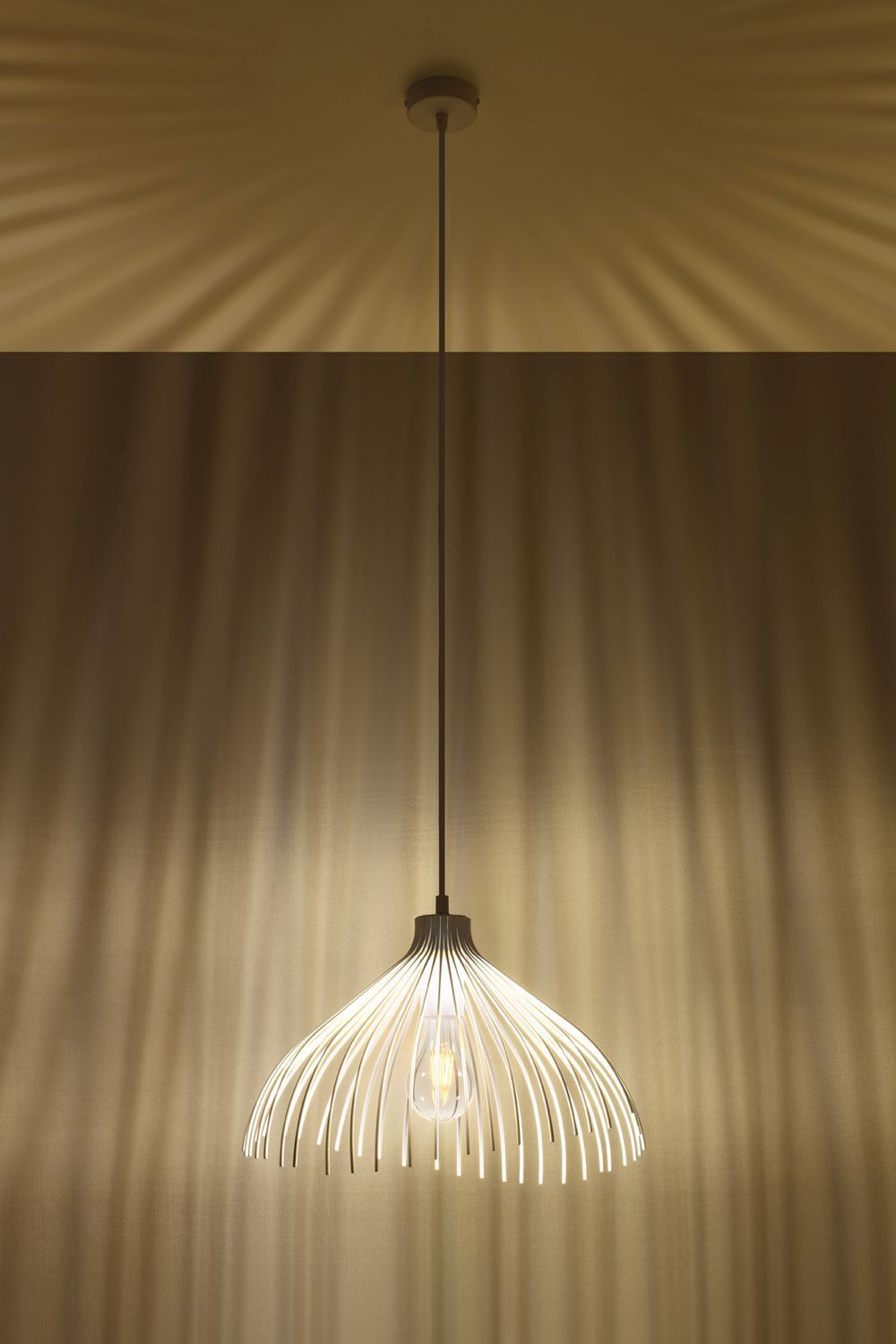 Suspension blanche métal fil Ø25cm E27 SHORNA