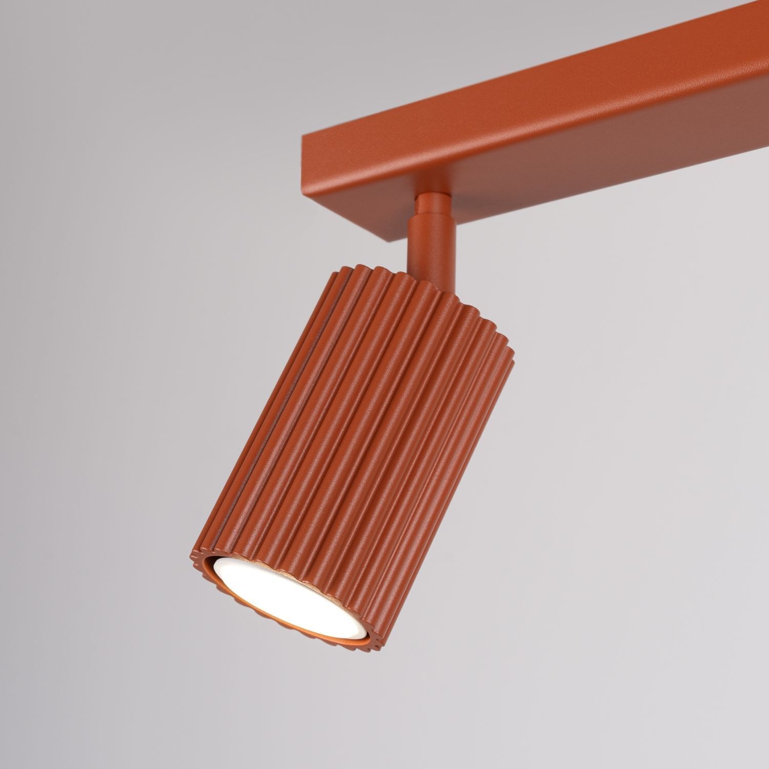 Plafonnier orientable L : 30 cm petit 2-flamme GU10 rouge