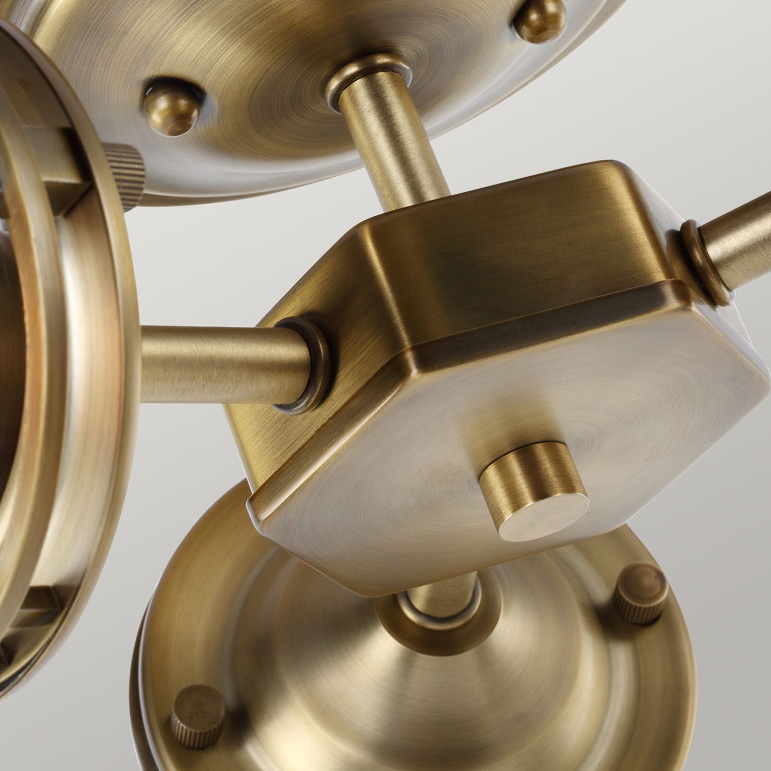 Deckenleuchte Bad IP44 B: 65,4 cm 3x E27 Metall Glas Vintage Kronleuchter, Brassenelemente, Messingfinish, Deckenleuchte, Metallrohr