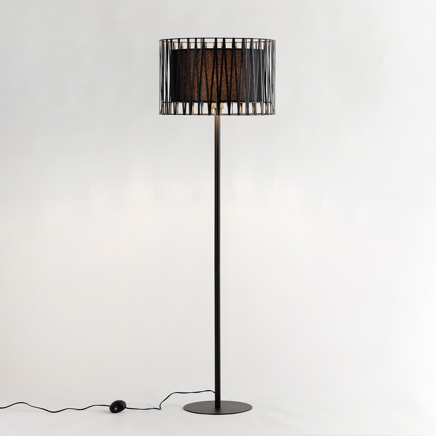 Lampadaire moderne noir métal rond 145 cm