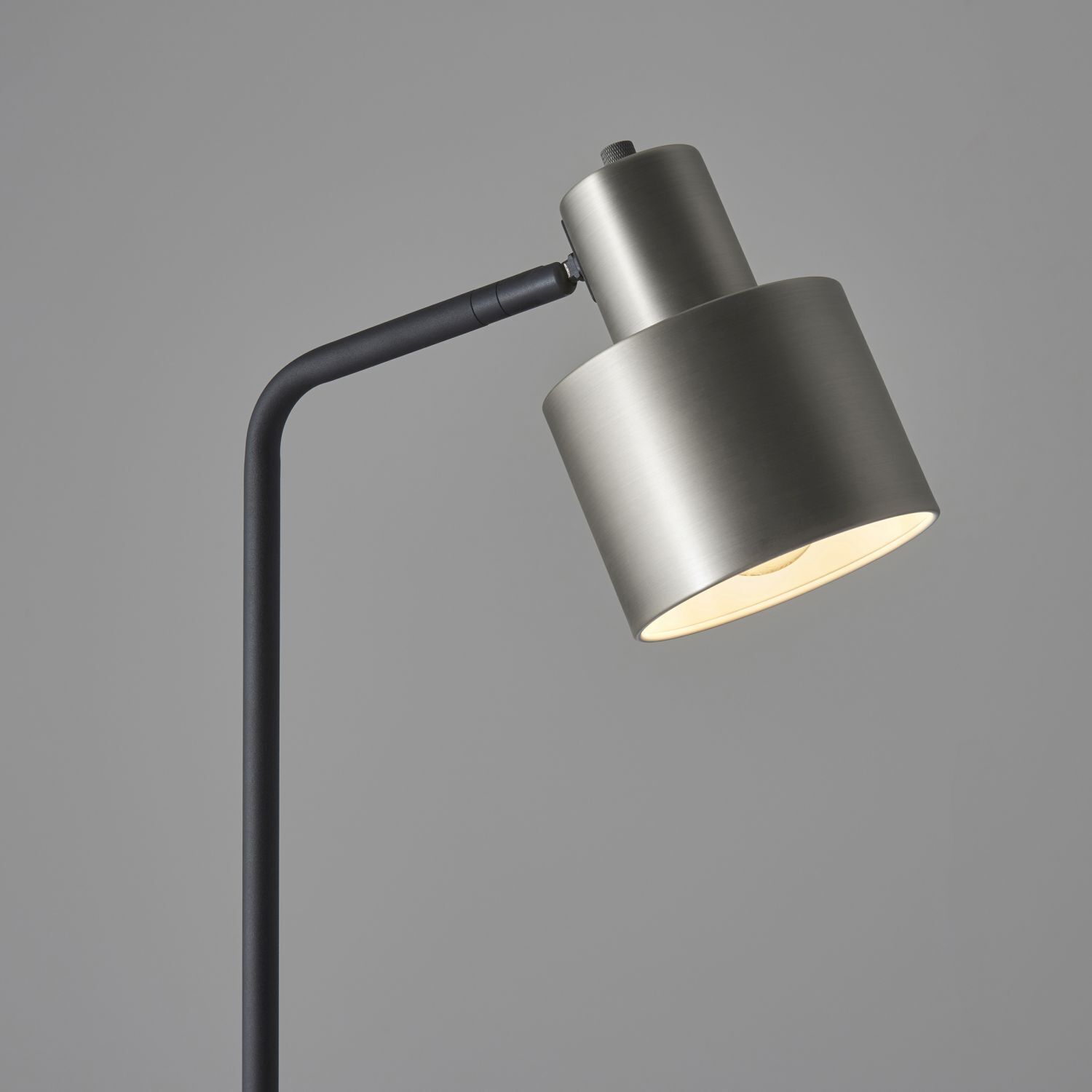 Lampadaire E27 148 cm abat-jour ajustable noir argenté