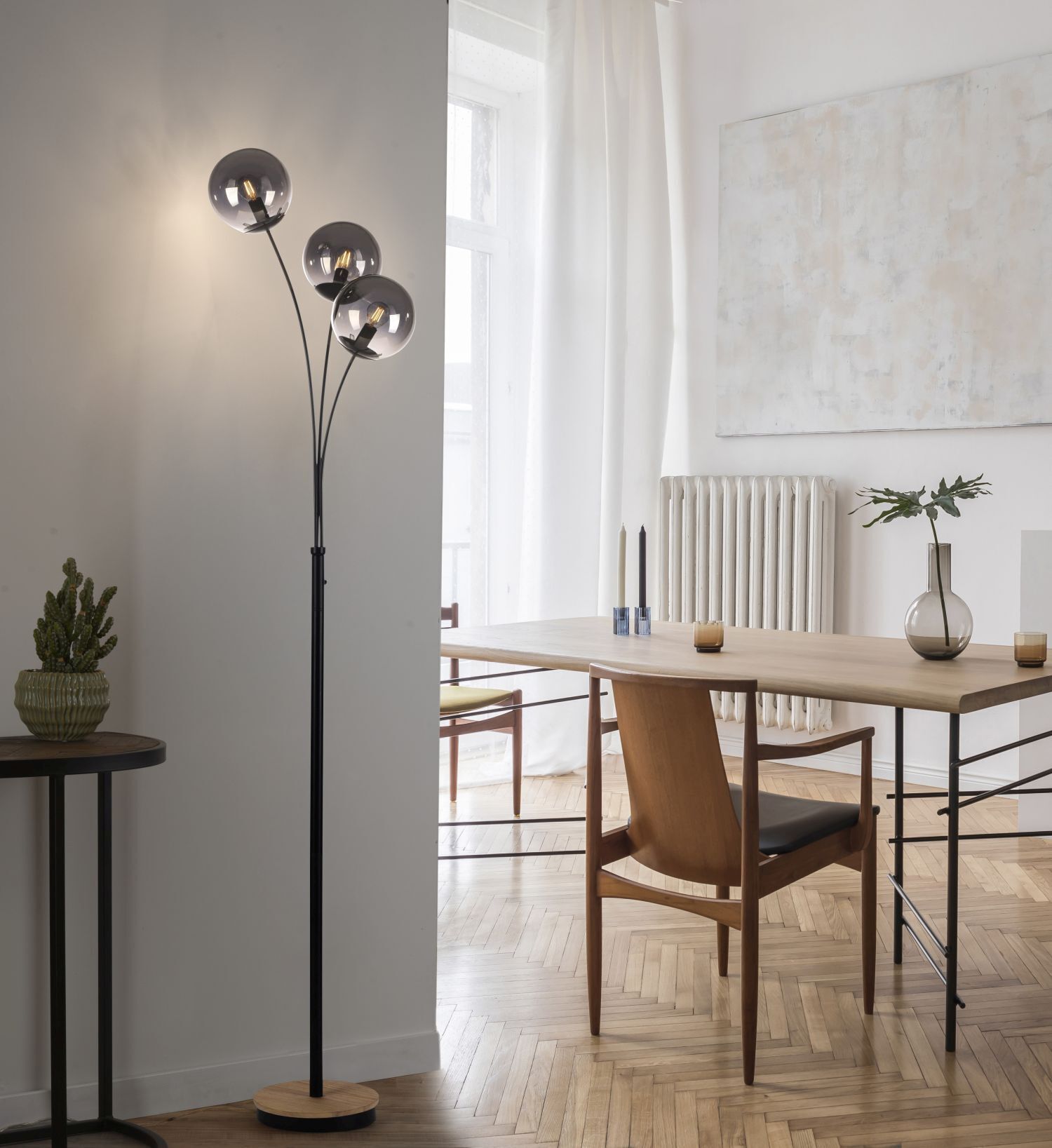 Lampadaire stylé verre fumé bois E14 185 cm 3 flammes