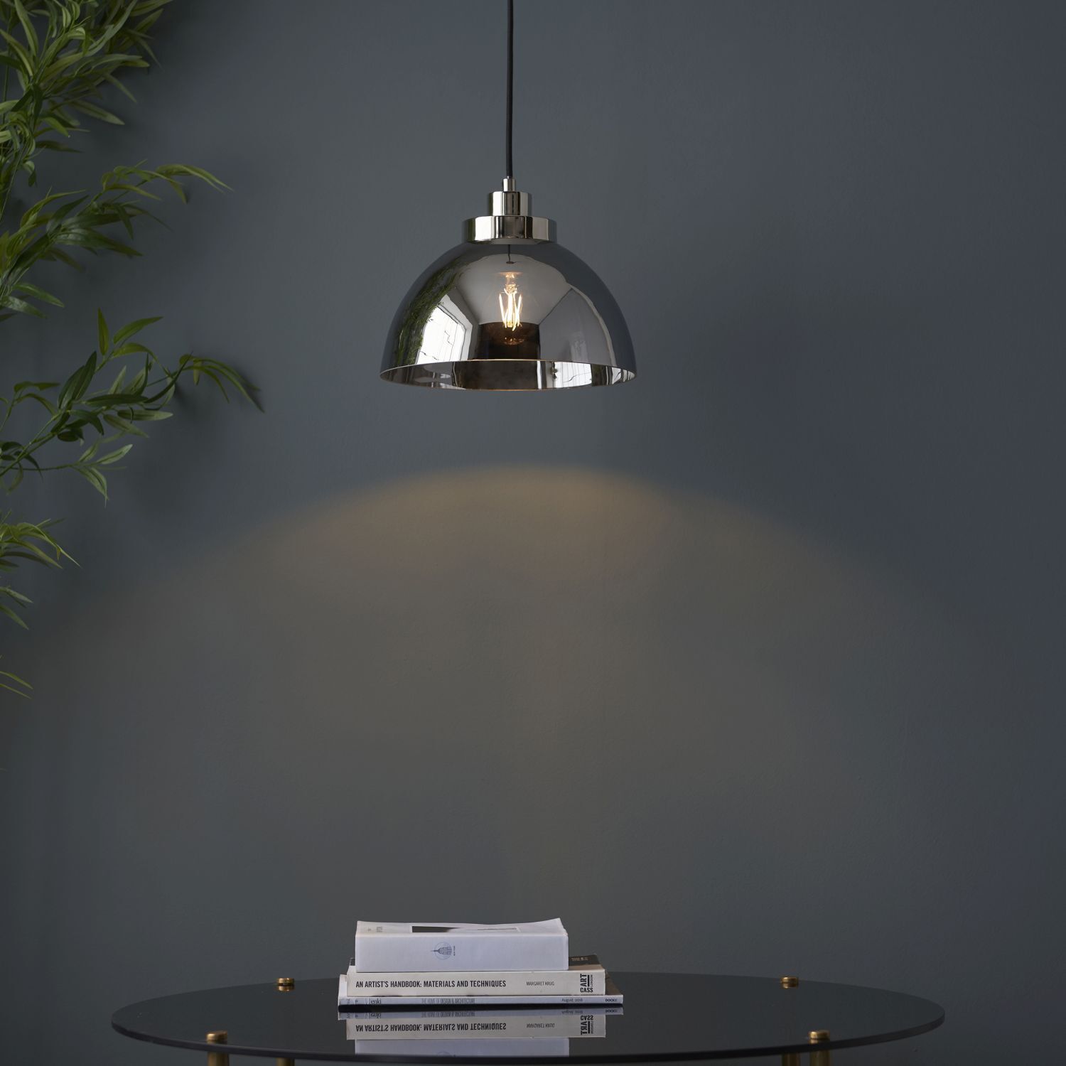Lampe à suspendre verre métal rond D : 27 cm en chrome rétro E27