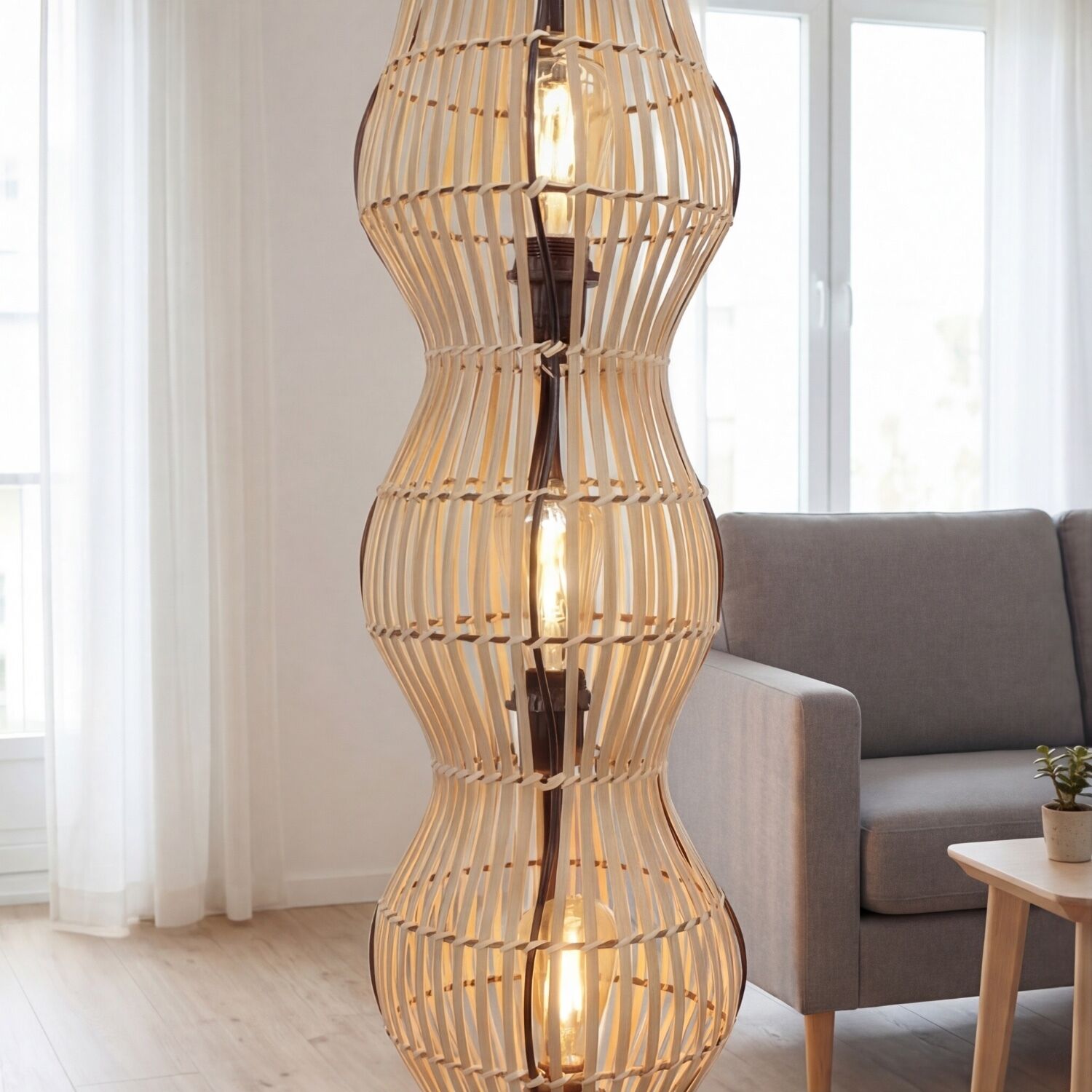 Lampe, hängende Lampe, Holzlatten, Standfuß?, Dekorationsbeleuchtung