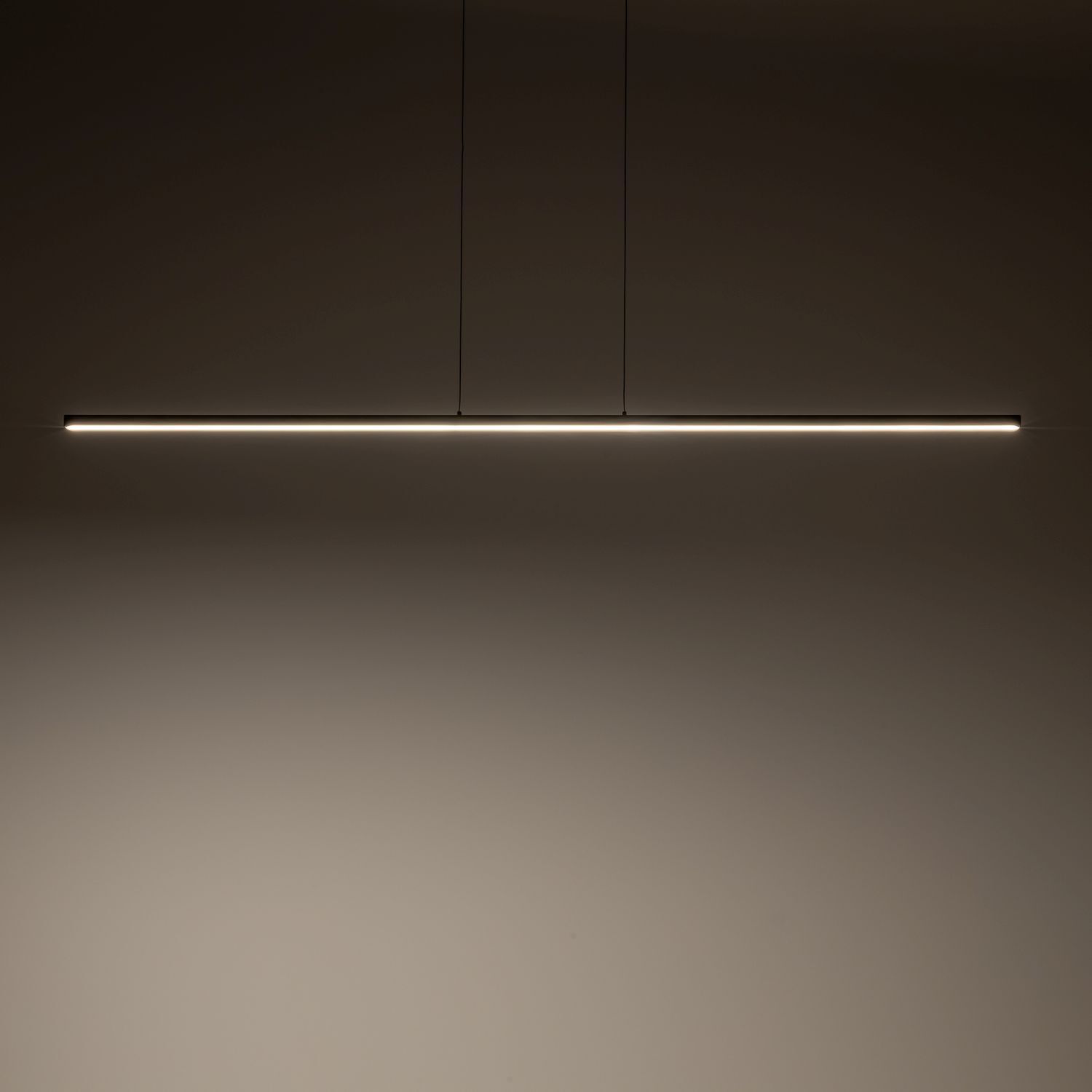 Lampe à suspendre LED Noir 3000 K 1000 lm L : 120 cm long