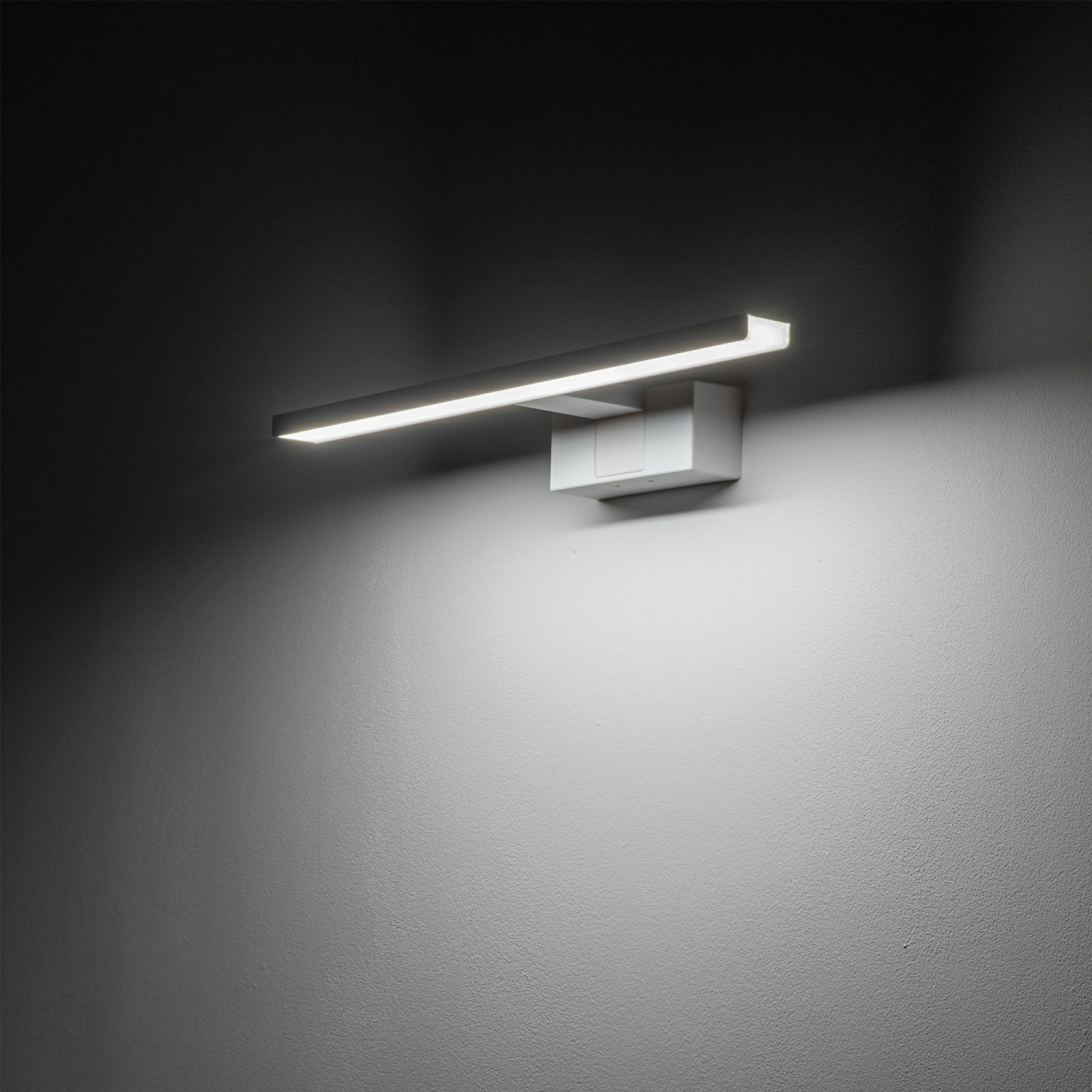 Lampe LED pour miroir blanc neutre 4000 K 650 lm IP44 blanc