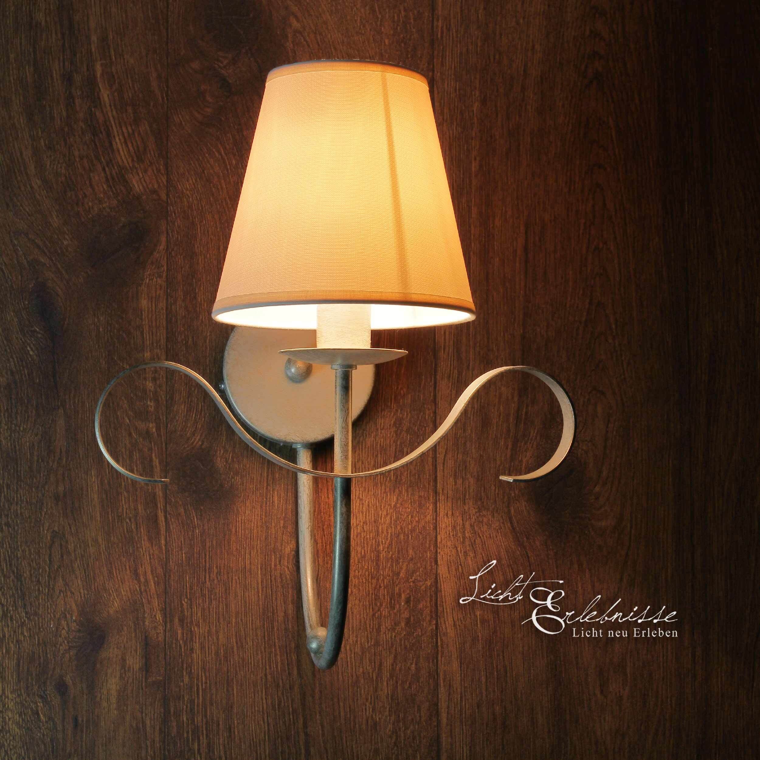 Applique murale MOTTO en blanc Lampe, Lampenschirm