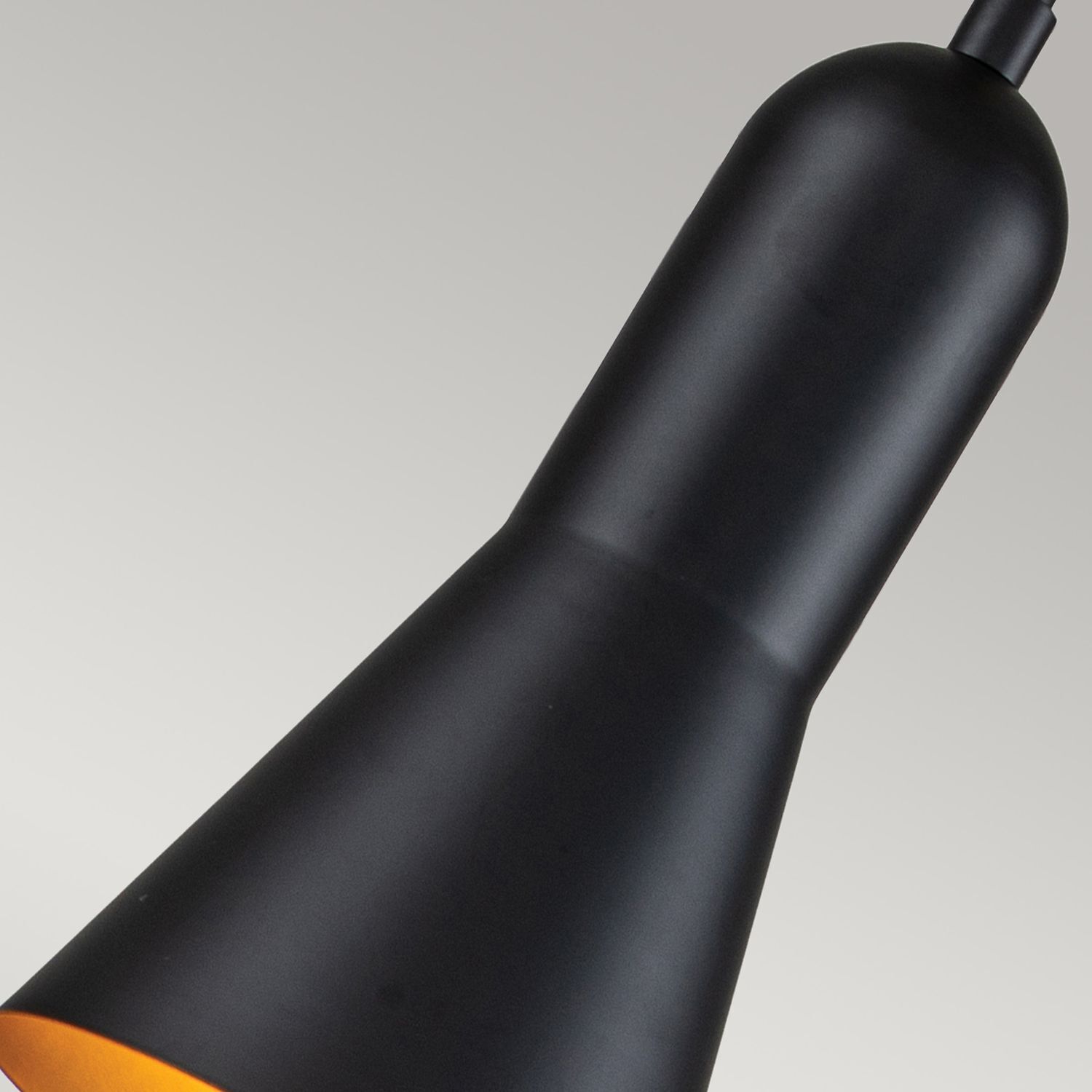 Hängeleuchte Schwarz Gold 13,3 cm breit H: max. 151,1 cm E27 Lampe, Wandleuchte, Spotlight, schwarze Oberfläche, Kegelform