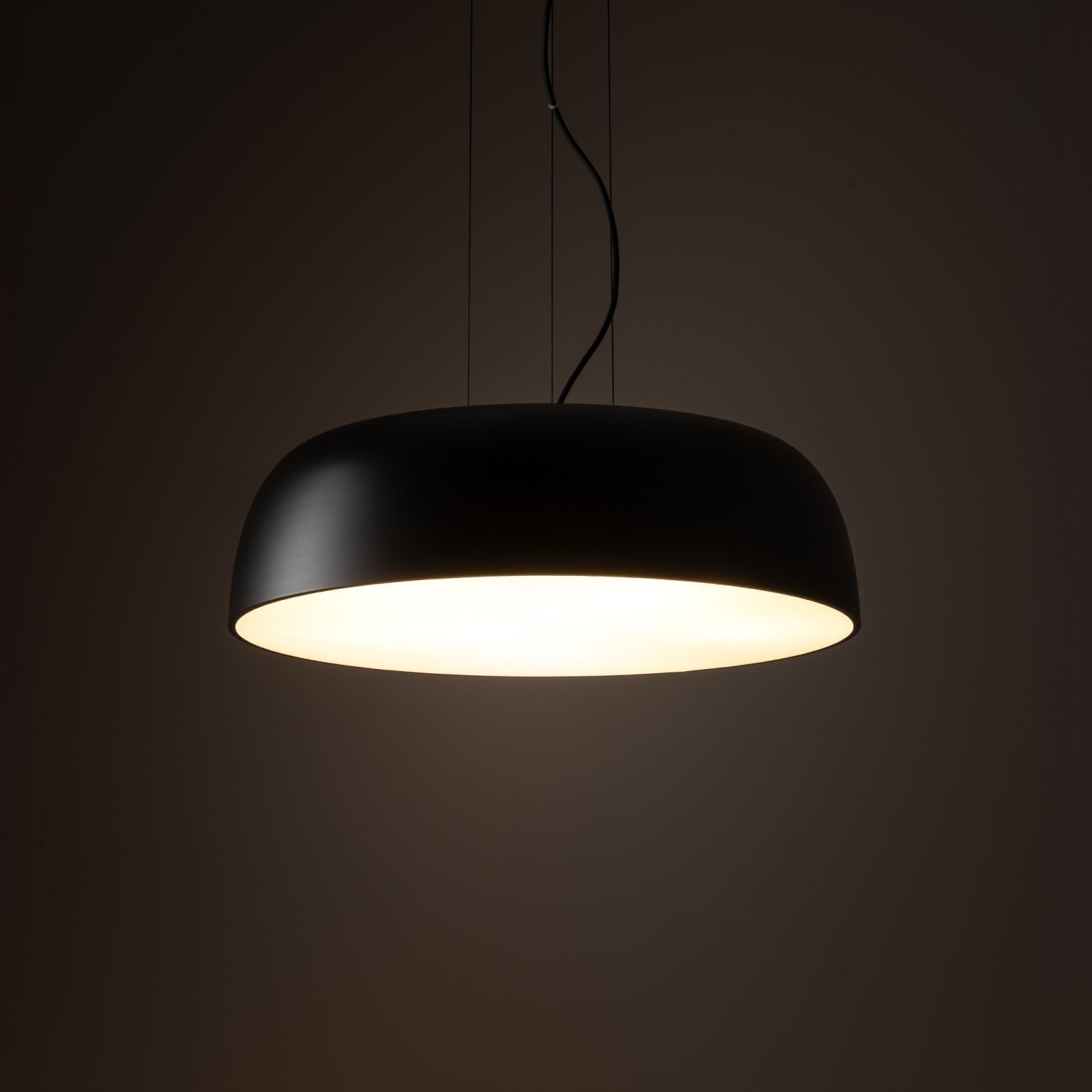 hängelampe, runde lampe, pendellampe, schwarz, warmweiß