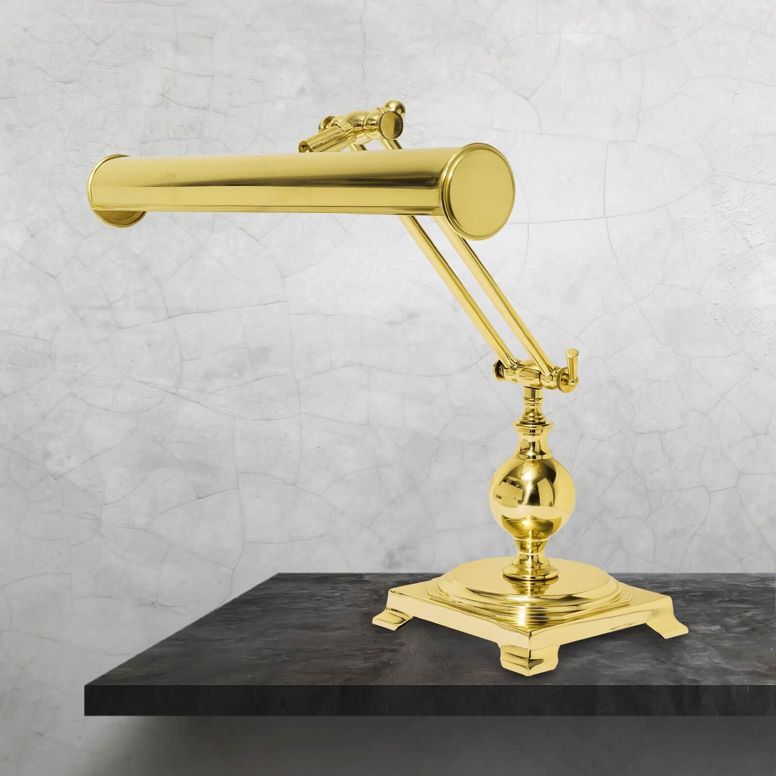 Lampe, Bronze