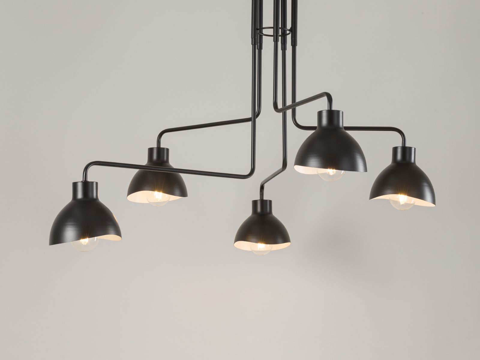 Grand plafonnier multi-flamme noir blanc L:104 cm