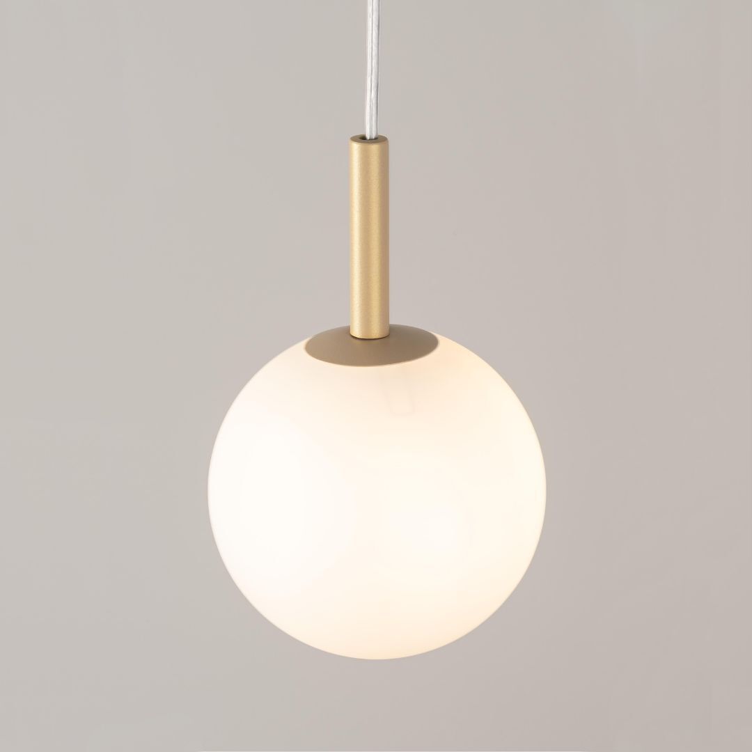 Lampe à suspendre ronde verre sphère métal or G9 Ø14 cm