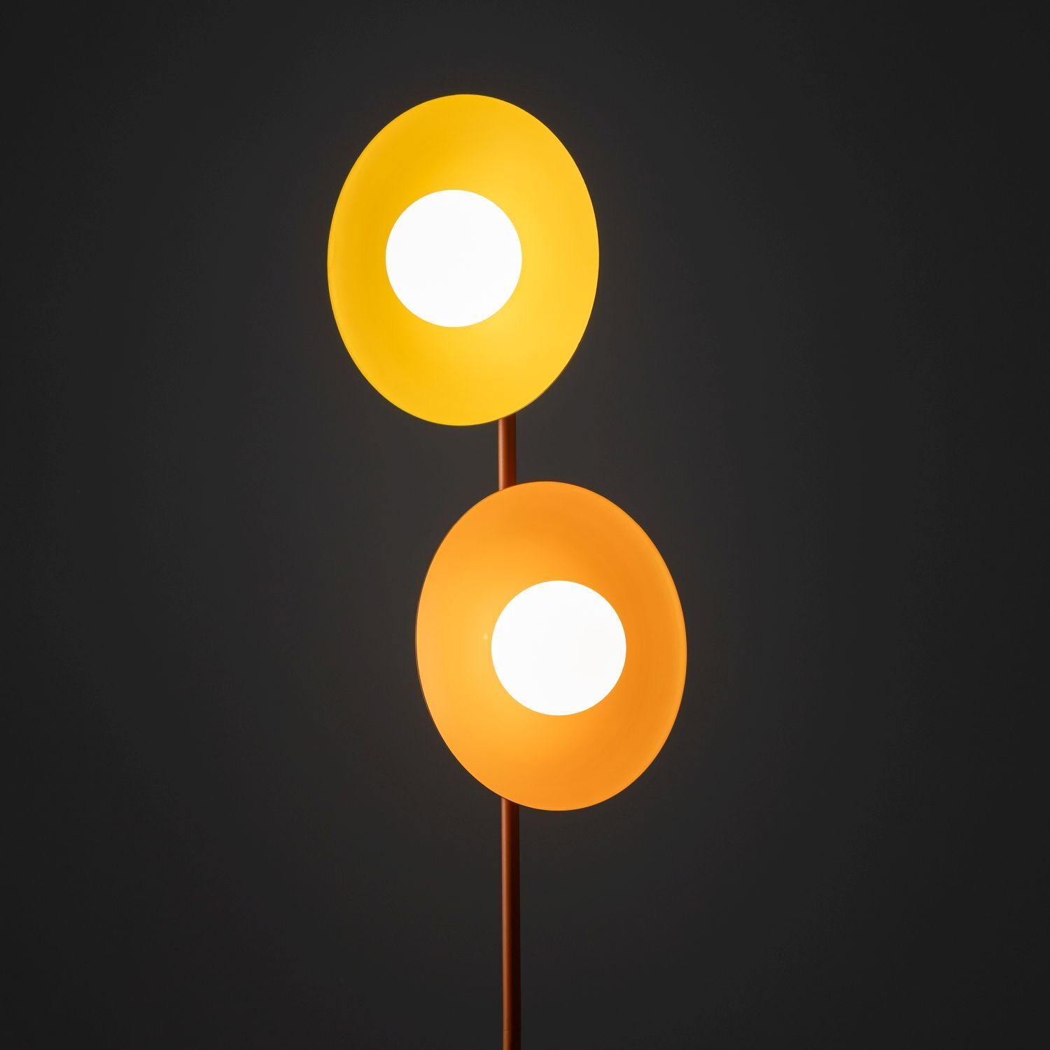 Stehleuchte Orange Metall Glas 160 cm G9 blendarm Lampe, Tischlampe, Orangene Lichtquellen, zwei Scheiben, konstantes Licht