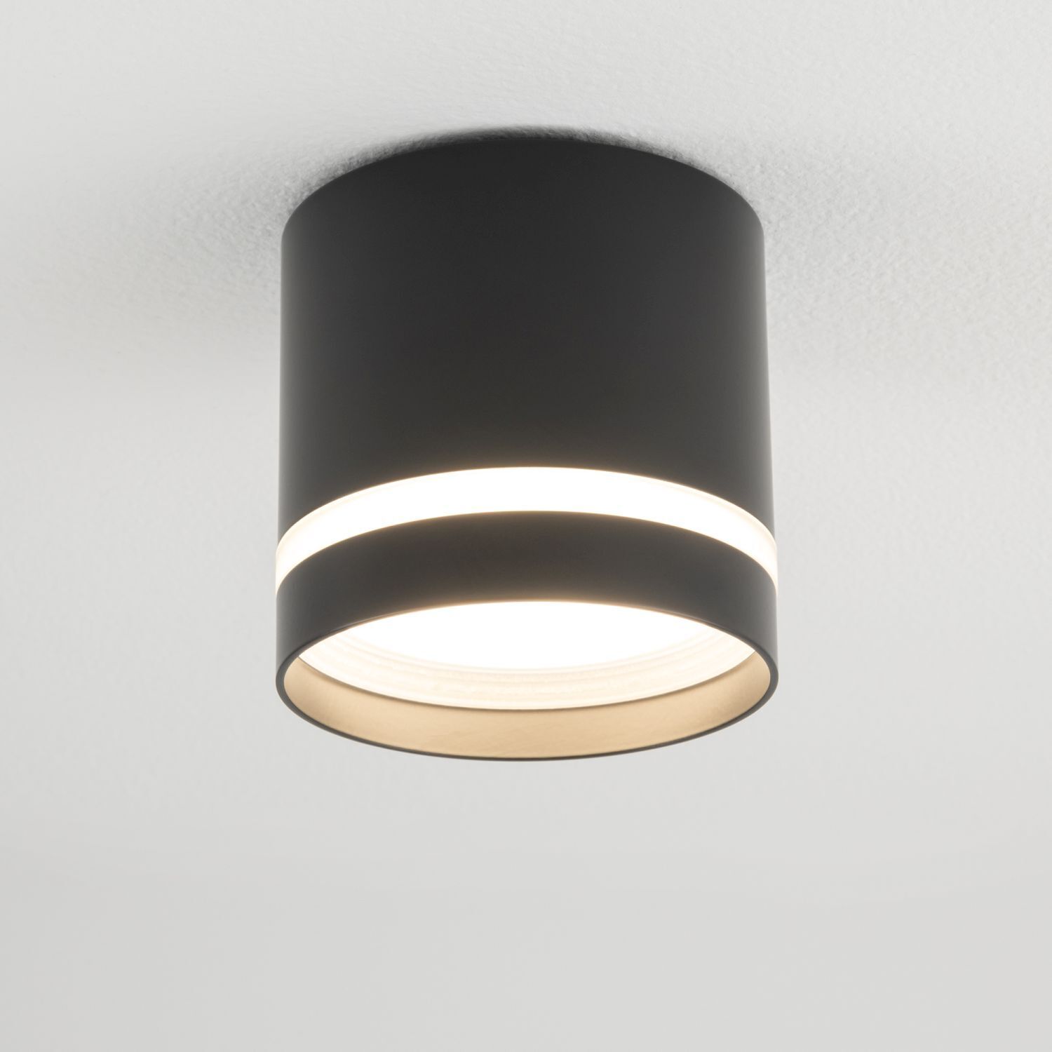 Spot plafond noir GX53 Ø 8,5 cm rond H : 8,3 cm petit métal