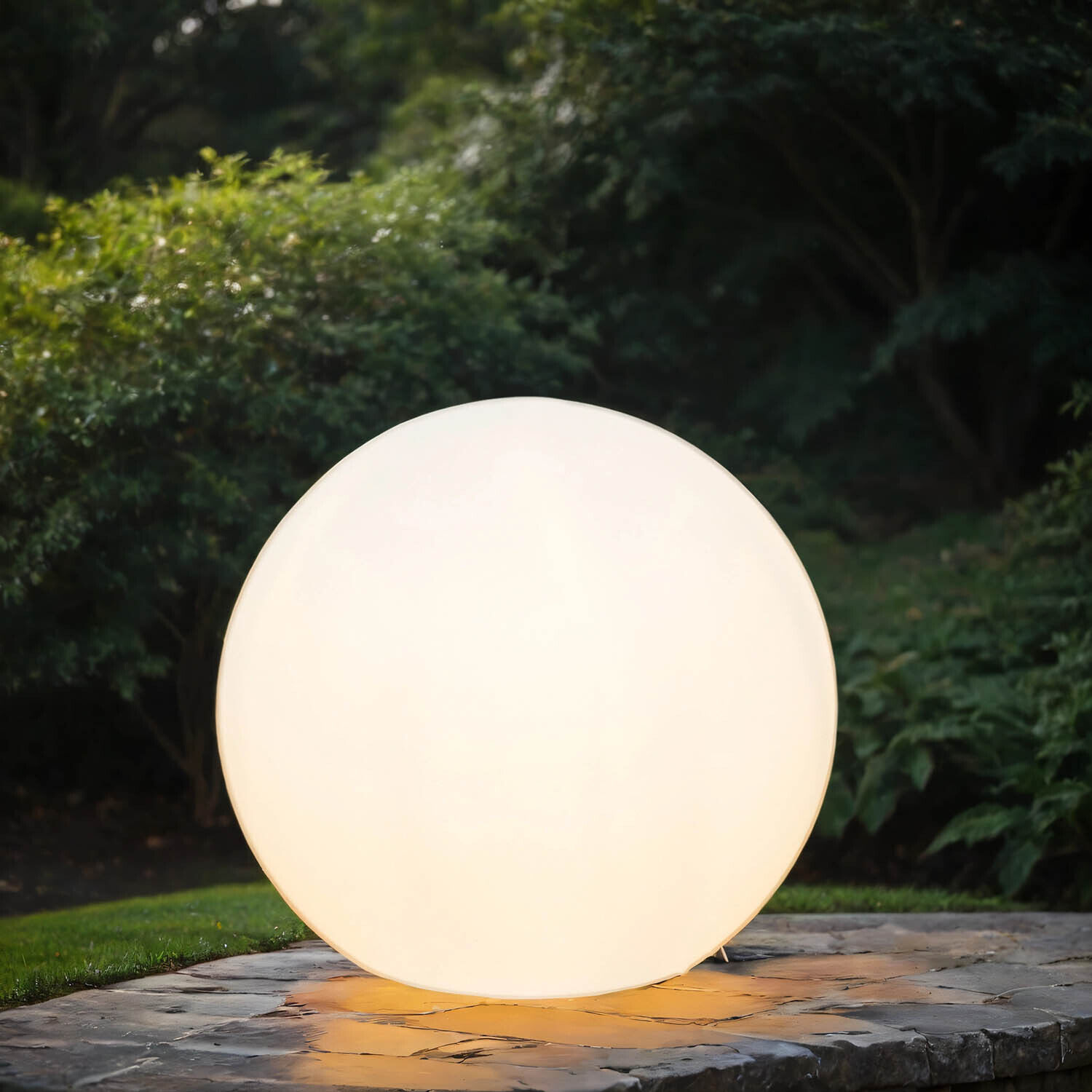 Lampe de jardin décorative en blanc Ø45cm