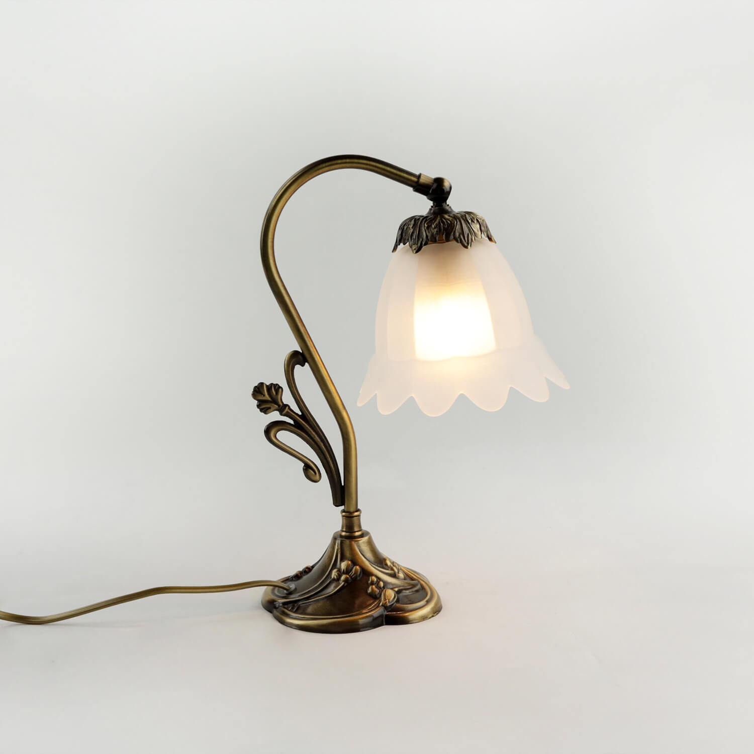 Lampe de table Abat-jour en verre blanc Laiton véritable Art nouveau