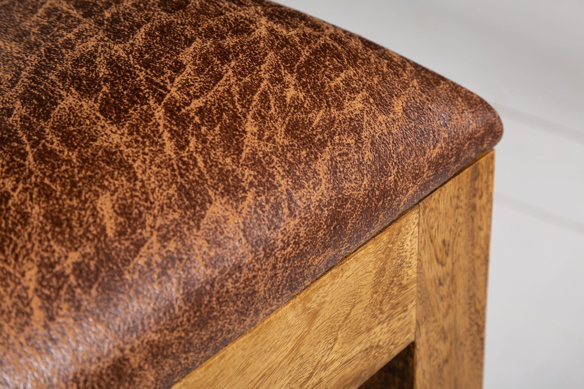 Hartholz, Holz, Gebeiztes Holz, Innenarchitektur, Kissen