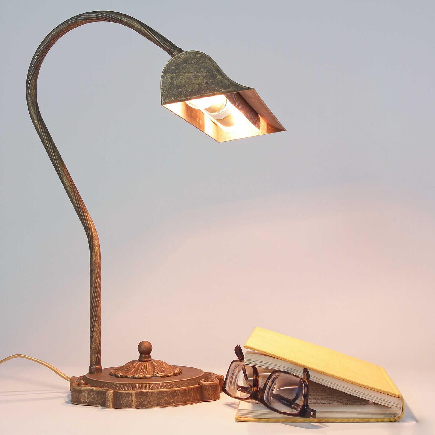 Lampe de table Bronze Clair en laiton véritable Premium