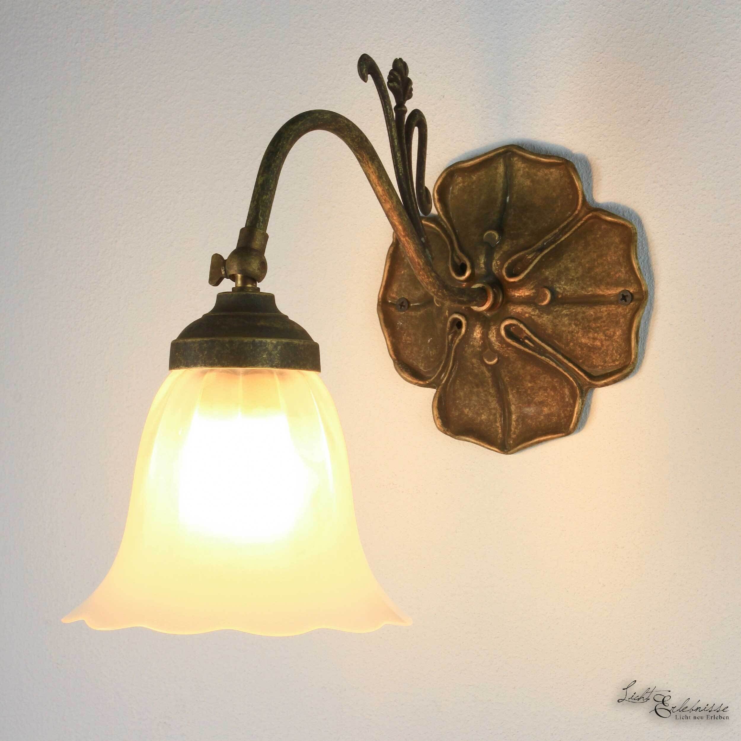Applique murale Blanc Floral en laiton véritable