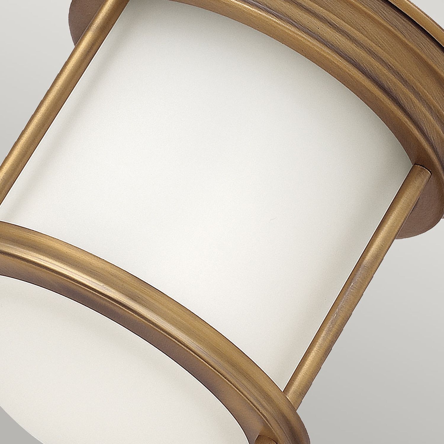 Plafonnier salle de bain IP44 rond D : 19,6 cm verre métal E27