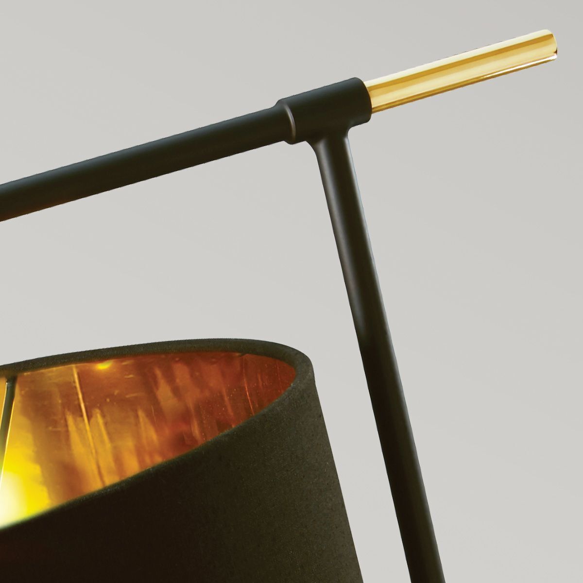 Lampe de table noir laiton E27 66 cm de haut métal tissu