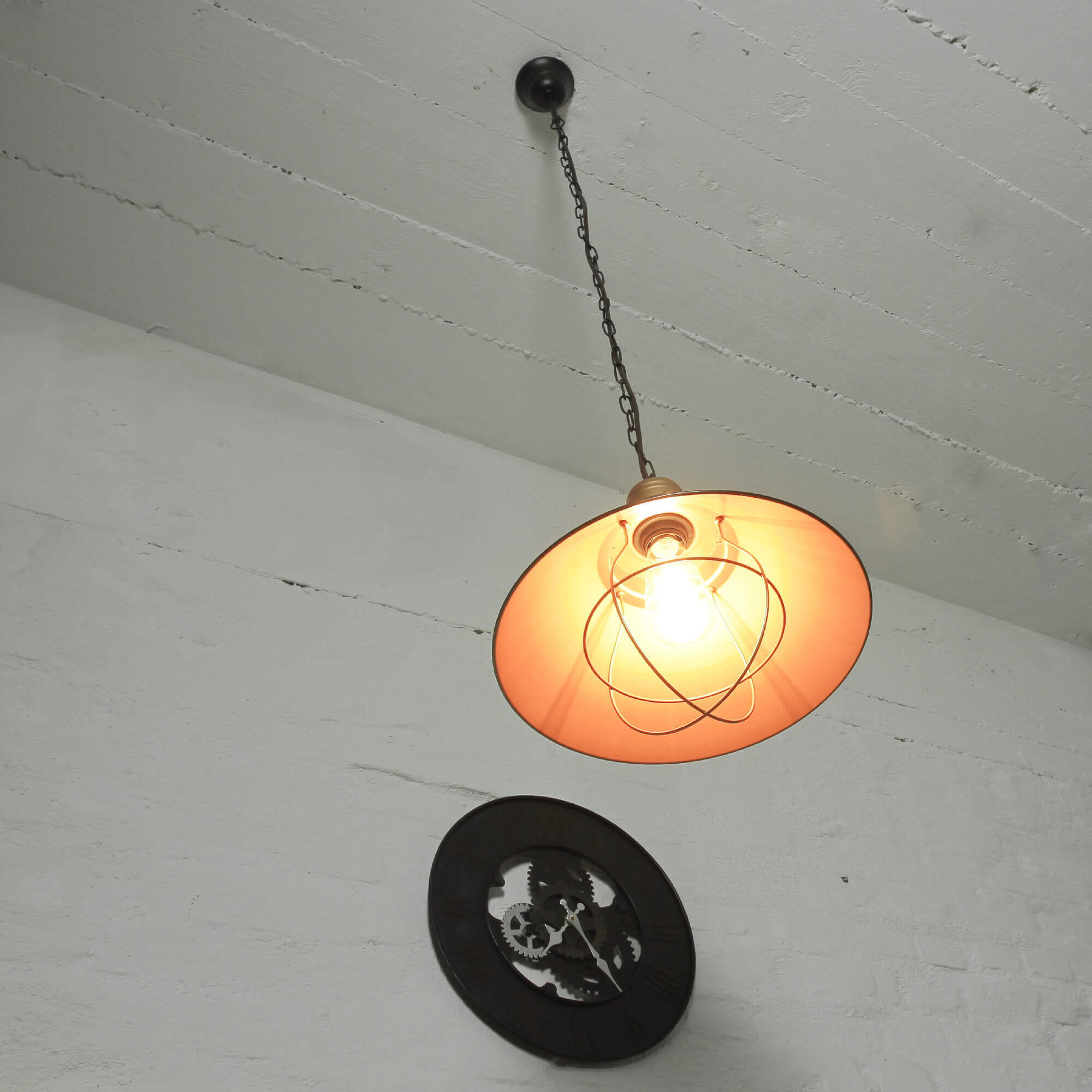 Lampe à suspendre vintage noire cuivre design industriel