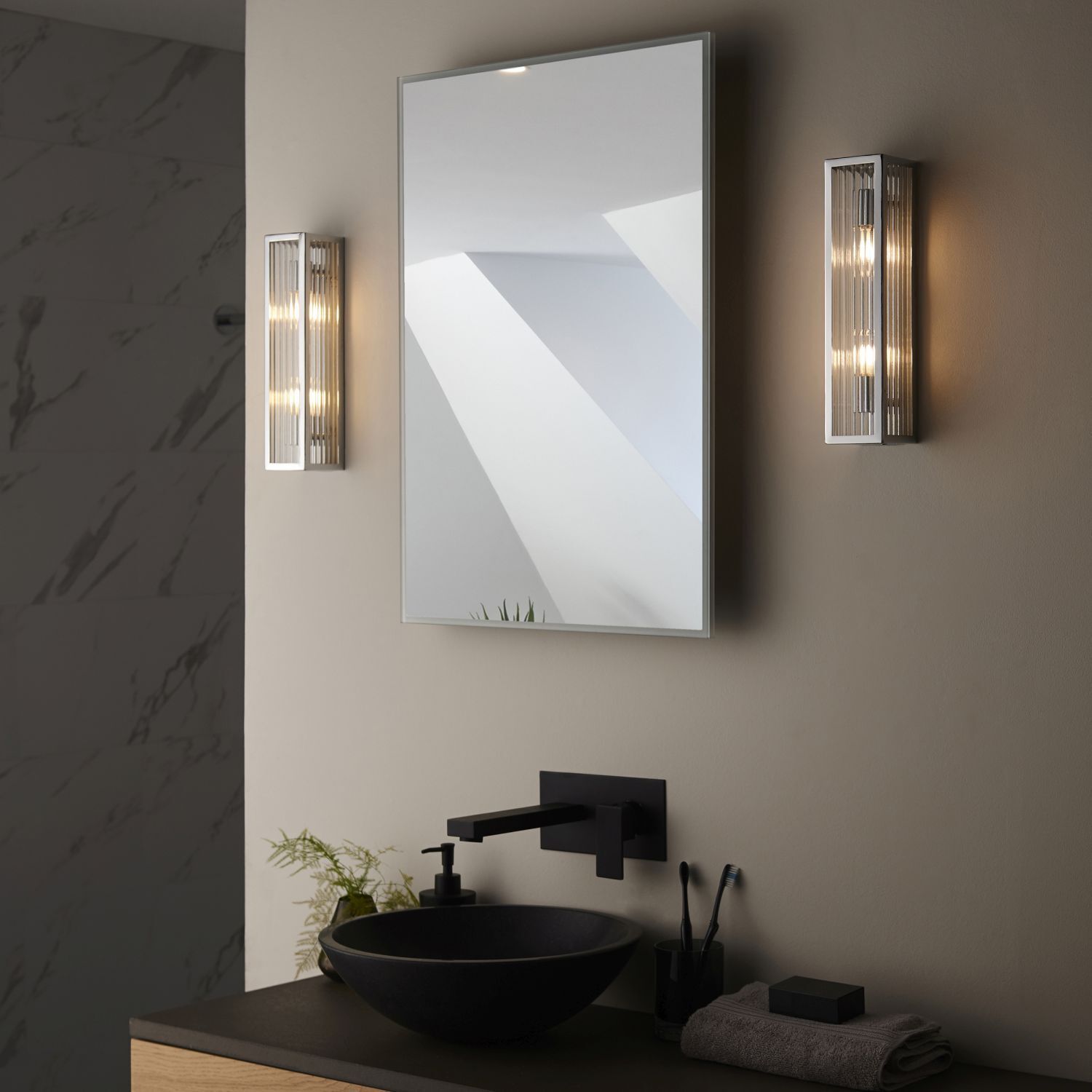 Applique salle de bain verre métal H : 31,5 cm IP44 chrome blanc 2x G9
