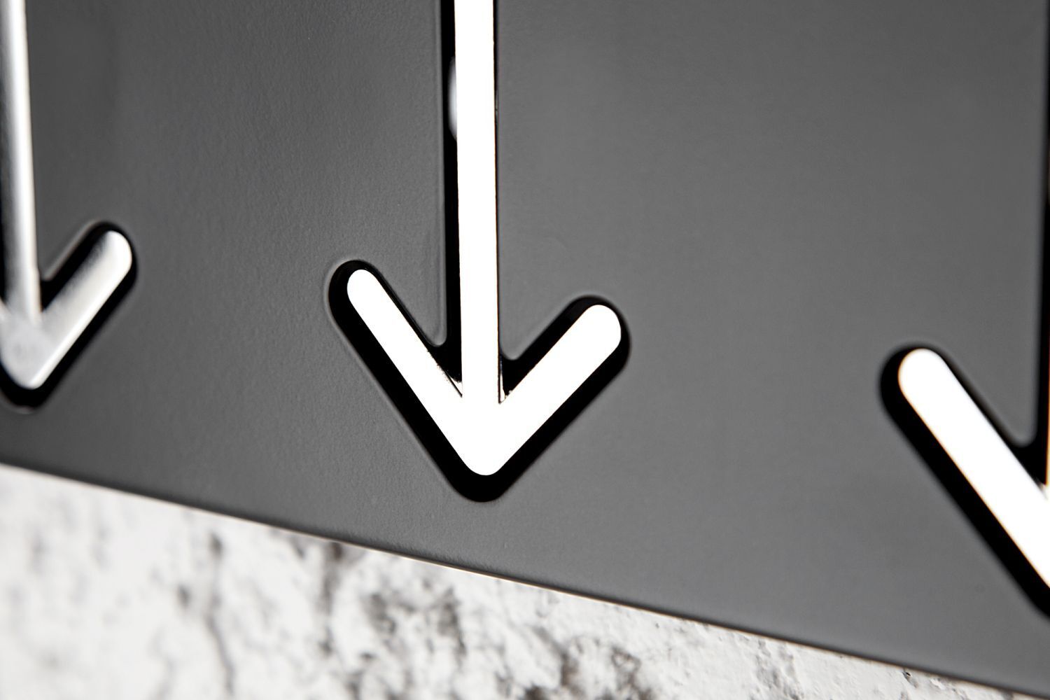 Wandgarderobe Metall 90 cm in Schwarz Weiß Symbol