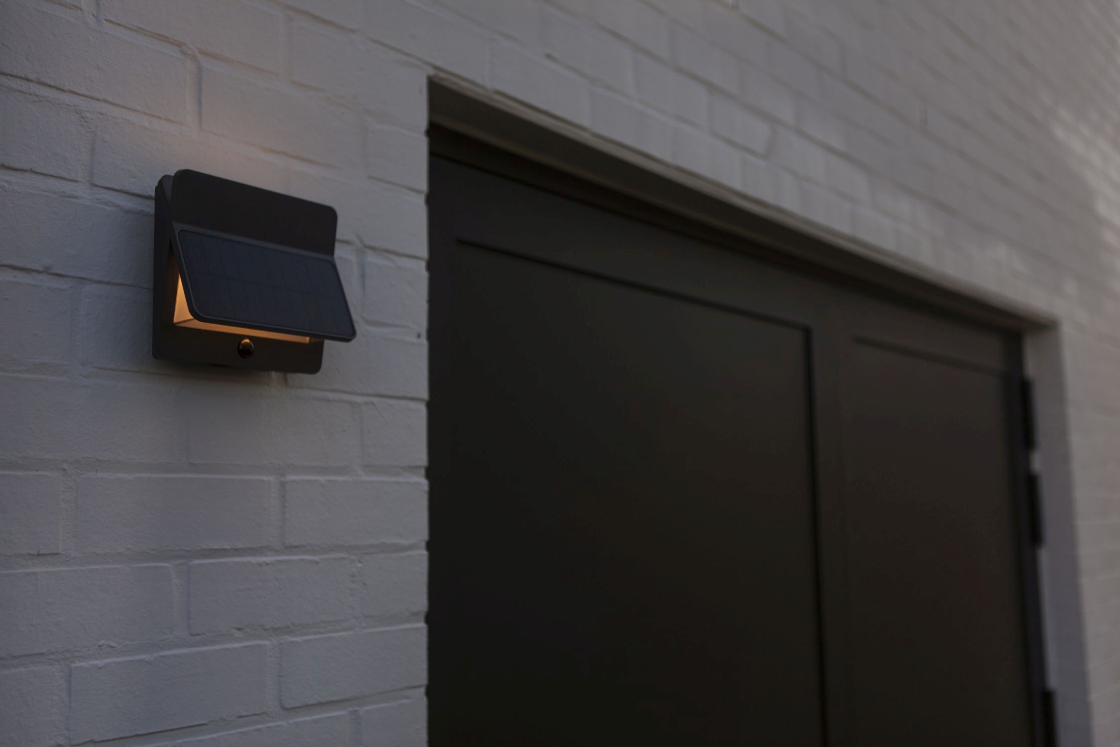 Applique solaire à LED avec détecteur de mouvement IP54 3000 K
