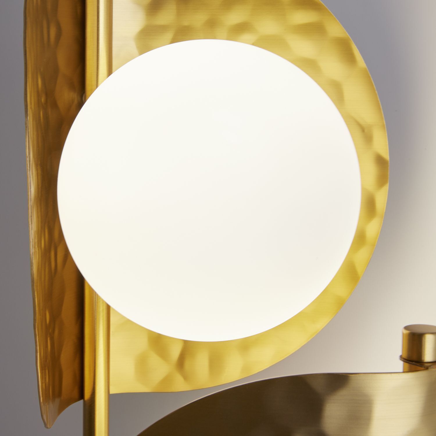 Applique murale métal verre G9 hauteur 56,4 cm en laiton blanc