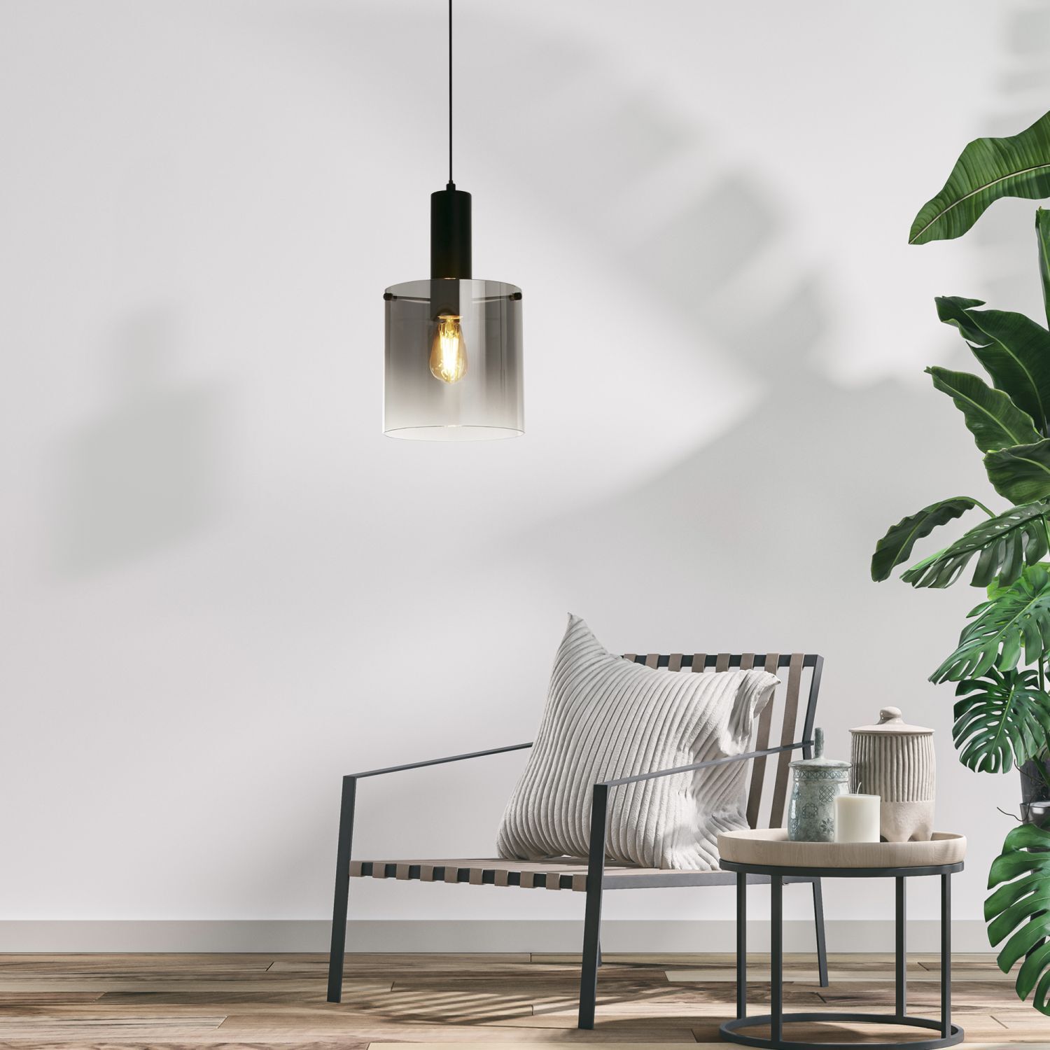 Lampe à suspendre verre métal D : 22 cm E27 Noir Gris Fumé Lampe à suspendre verre métal D : 22 cm E27 Noir Gris Fumé