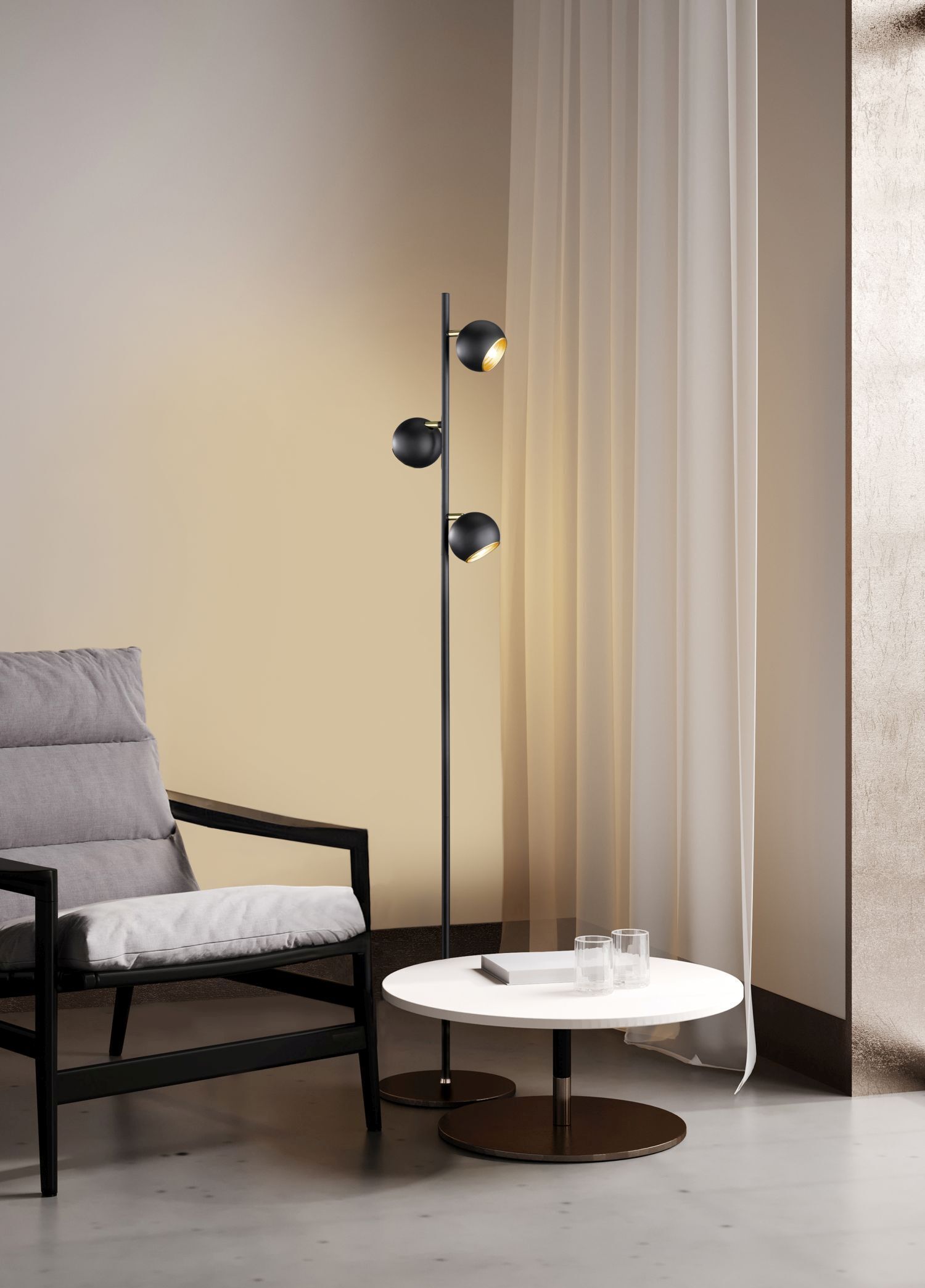 Petit lampadaire en métal G9 155 cm de haut en noir et or