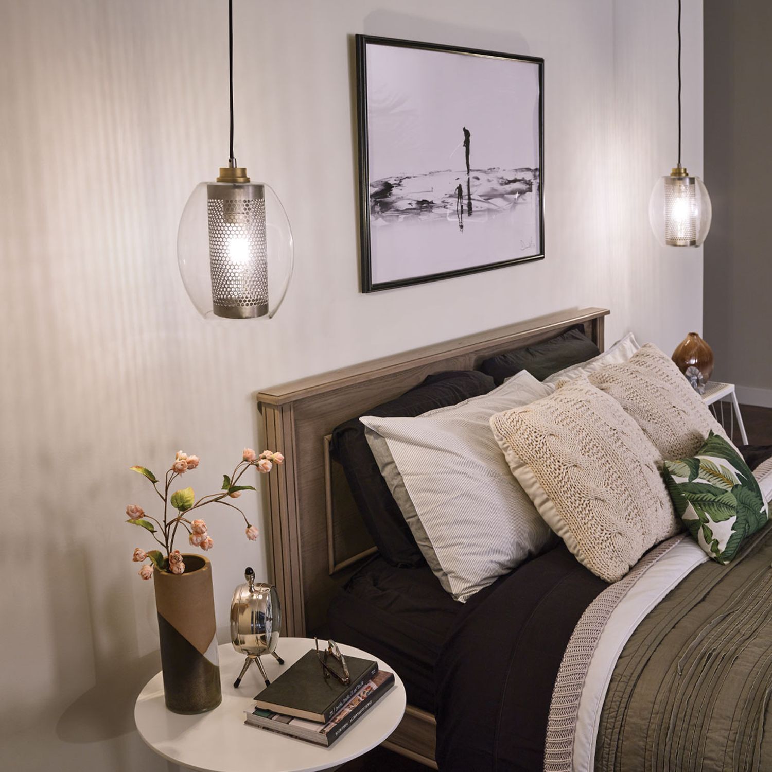 Hängelampe Glas Metall Ø 21,6 cm H: max. 307,9 cm rund bett, bettzimmer, wandlampe, poster, deko