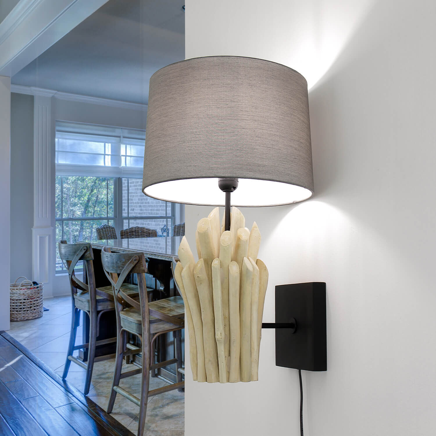 Lampe, Stuhl, Mobiliar