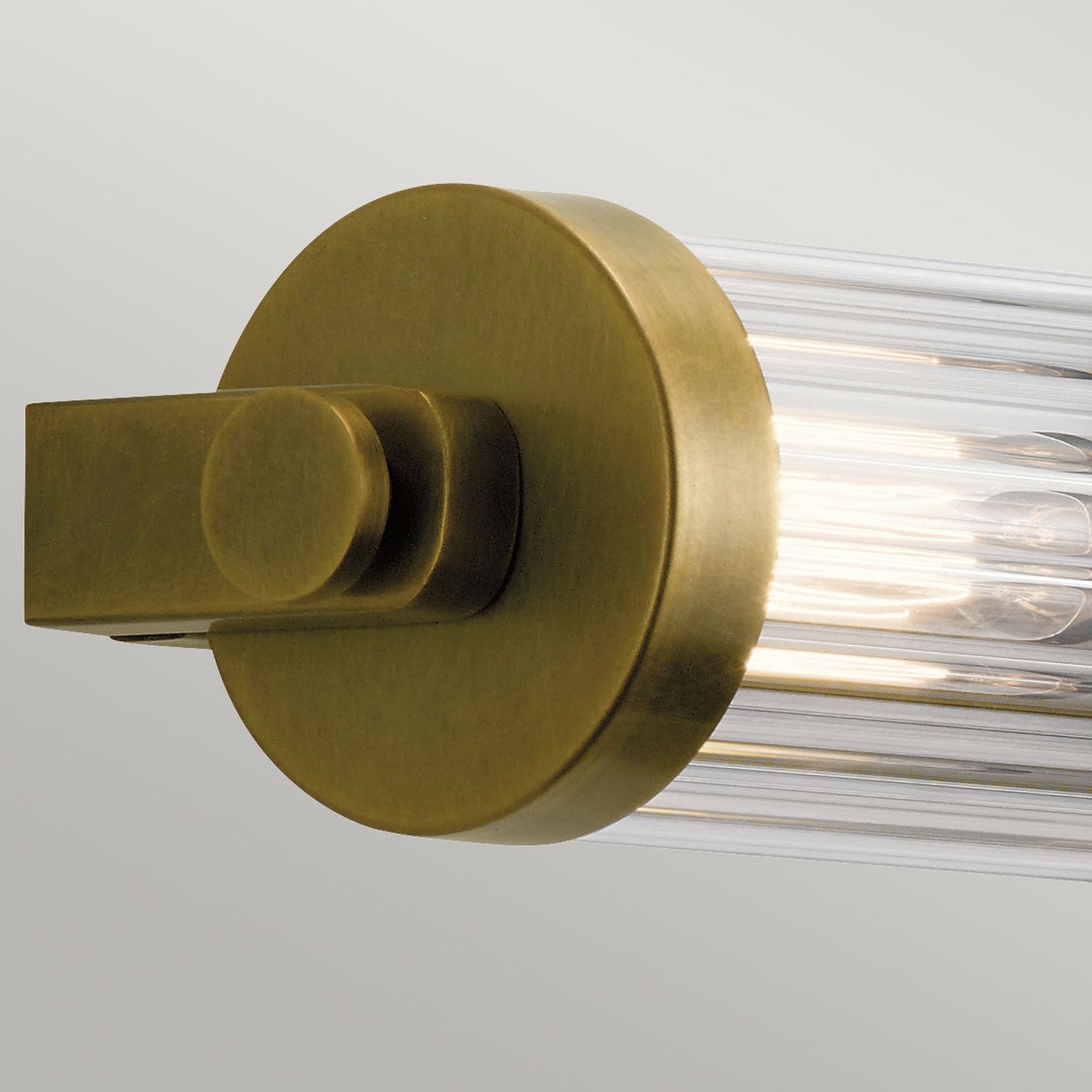 Wandlampe Badezimmer Glas Metall E14 IP44 B: 69,1 cm in Messing Wandleuchte, Messing, Glasrohr, LED-Lampe, kugelige Arm