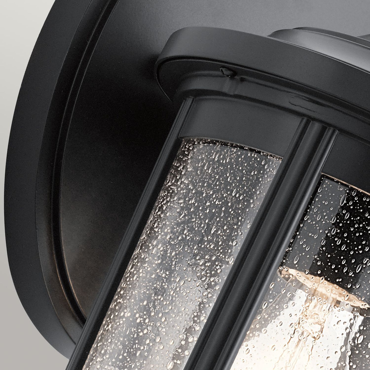 Kaffeemaschine, Wasserhahn, Gedrickte Glasfront, Kaffeeeinstellungen, Dampfoption